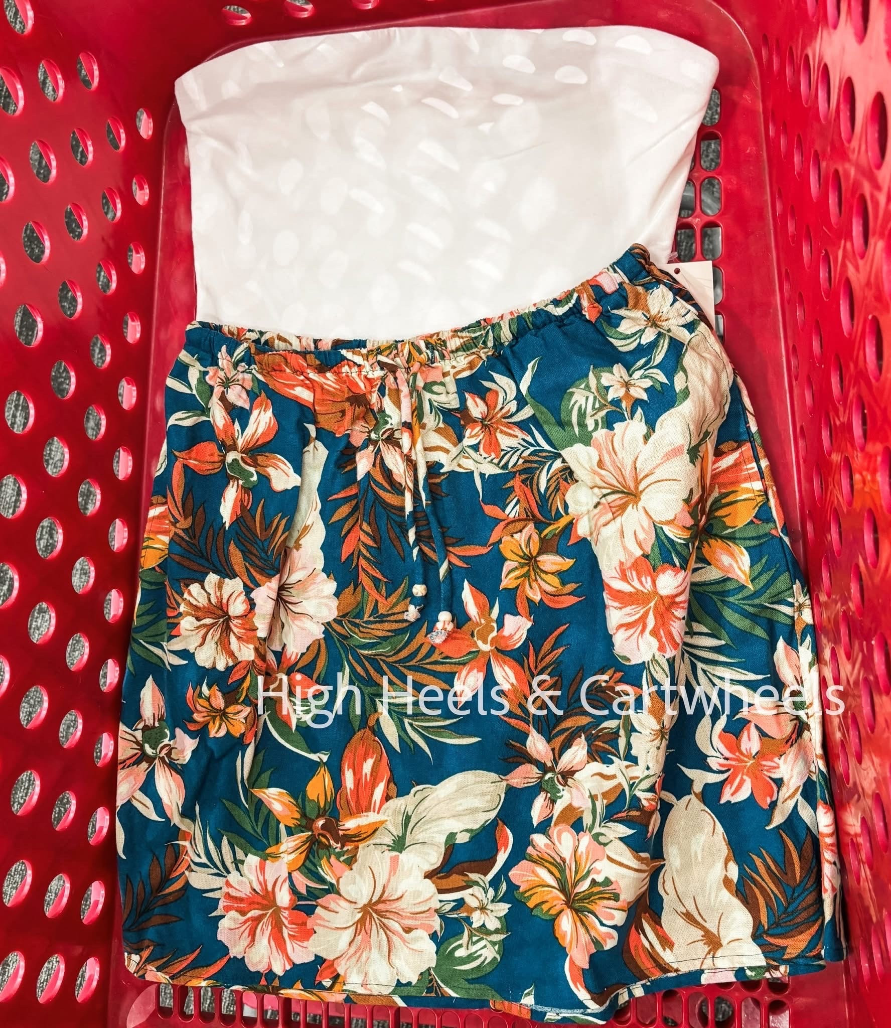 Adorable floral skirt!