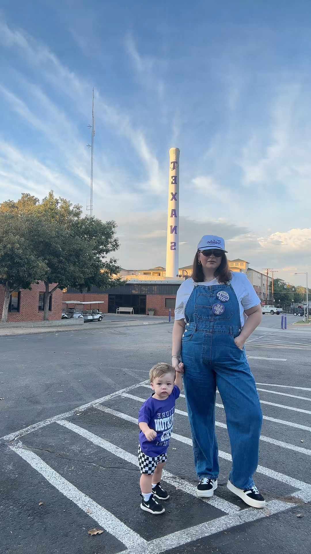 College football game day outfit 

#LTKFindsUnder50 #LTKStyleTip #LTKFindsUnder100