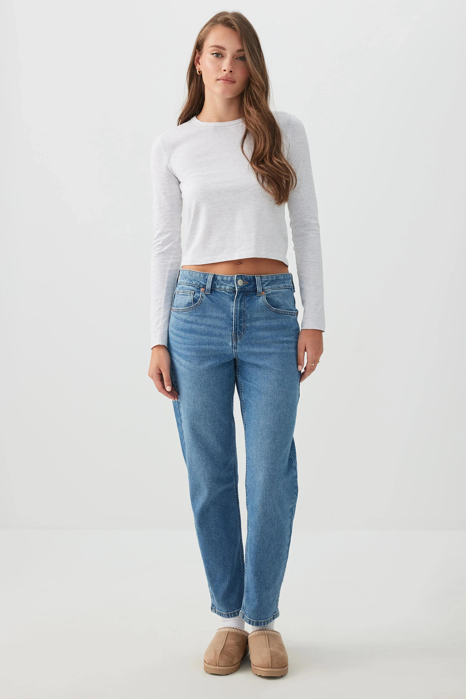 The Muse High Rise Mom Jean | Ardene