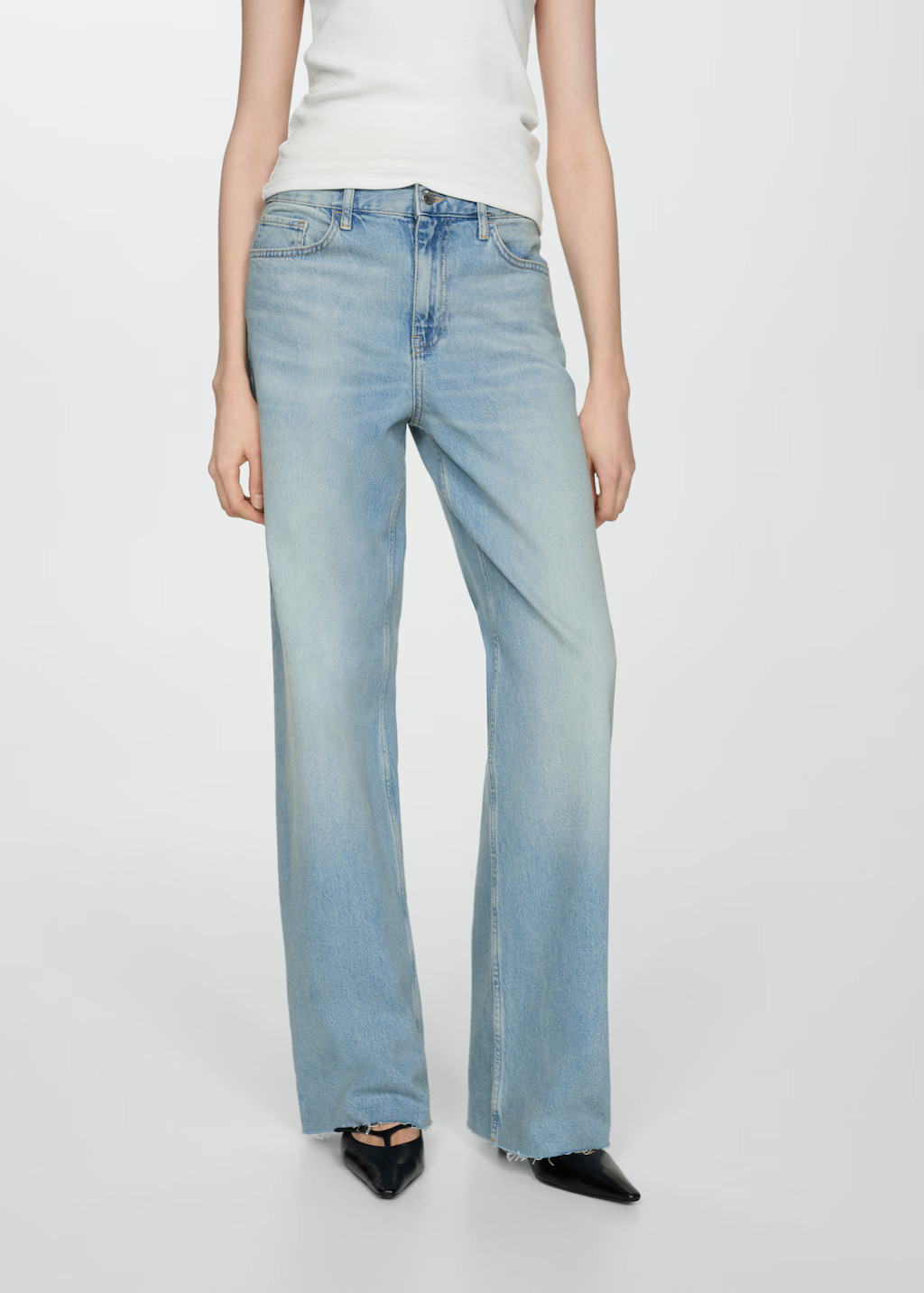 Mid-rise straight jeans - Woman | MANGO USA | MANGO (US)