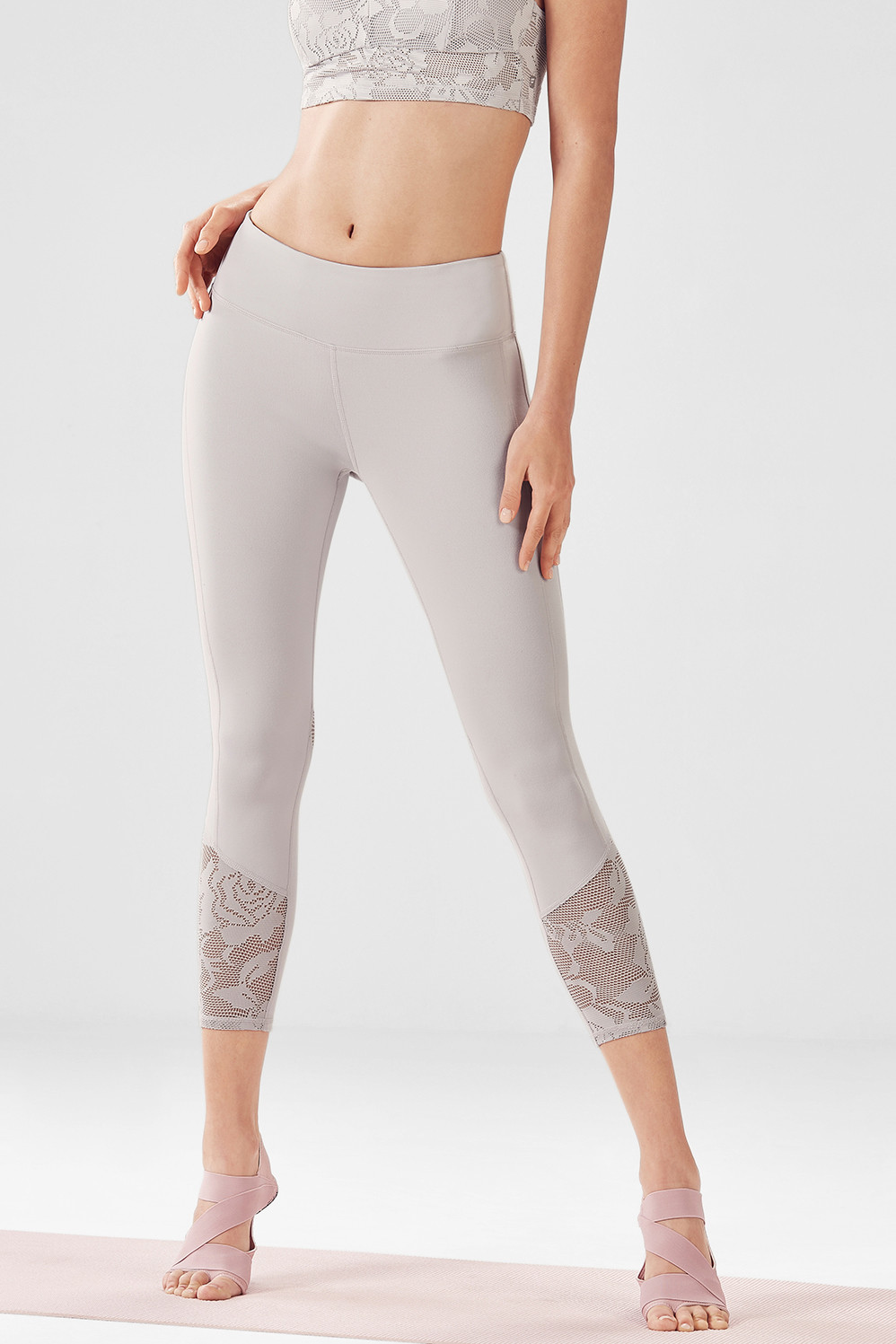 Fabletics Capri Salar Mesh Powerhold® Womens Gray Size XXS | Fabletics