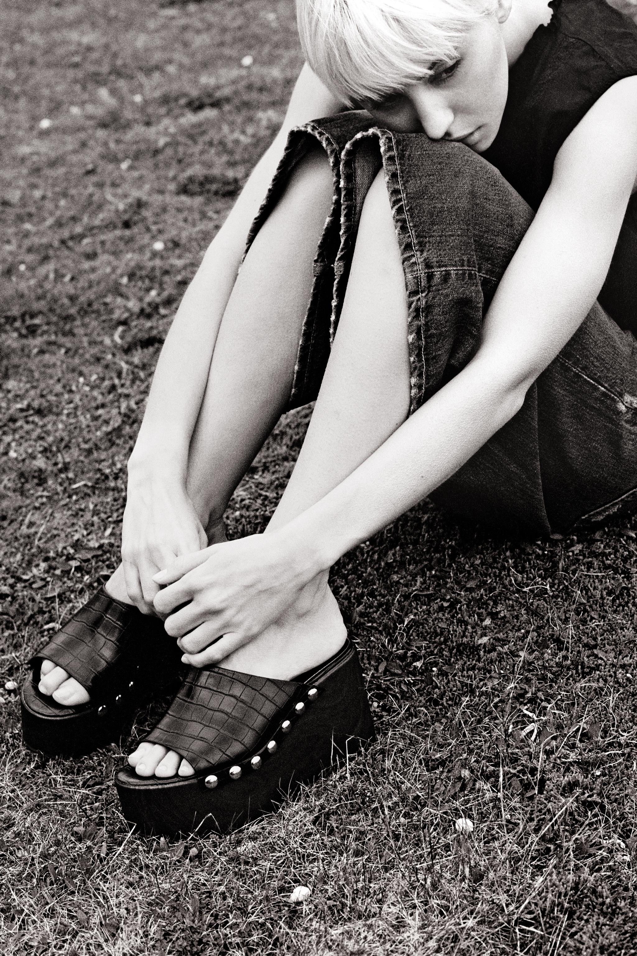 EMBOSSED PLATFORM WEDGES | Zara US