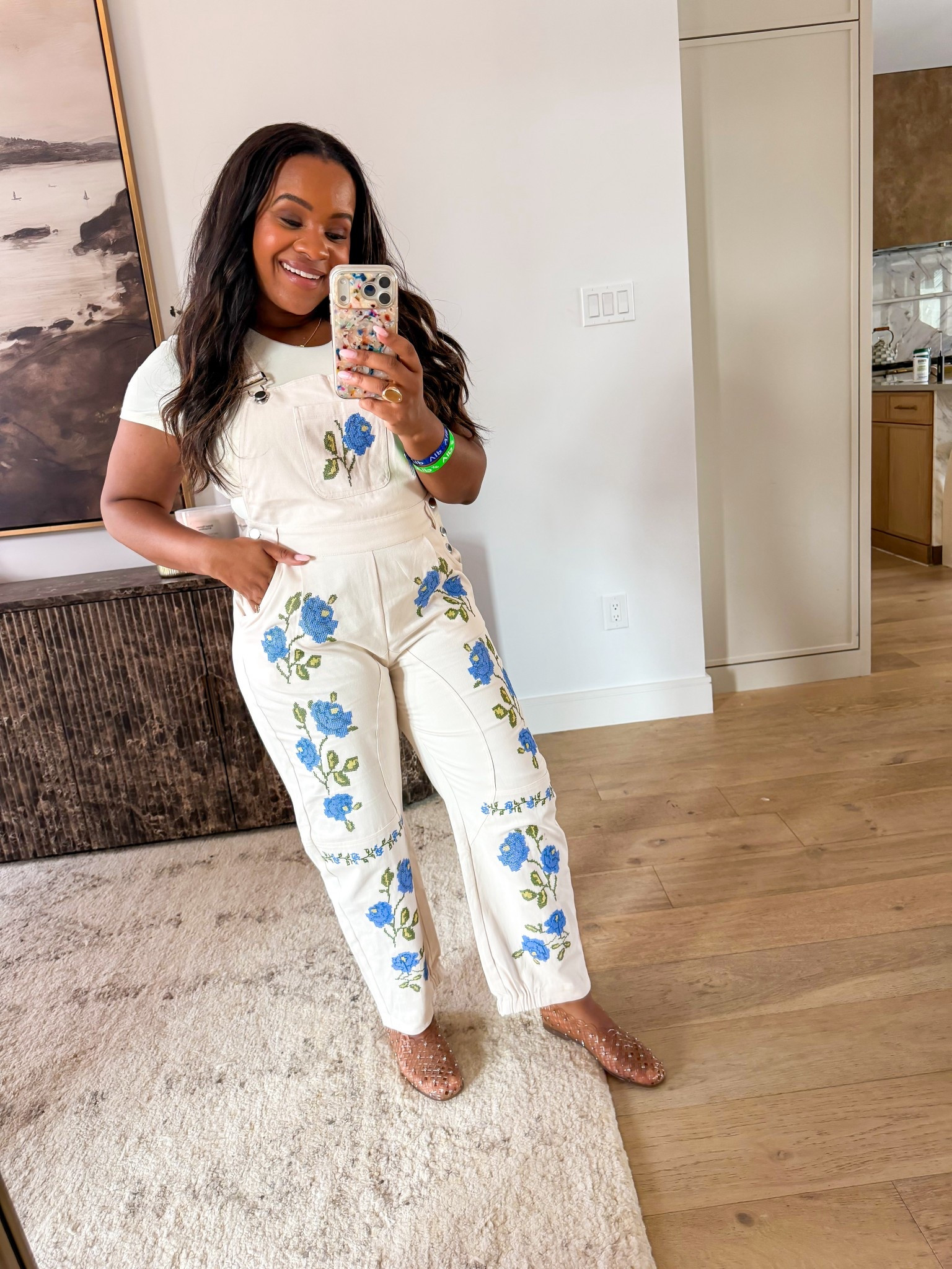 The detail on these overalls?! 🤯 So perfect for spring and summer! 

#LTKgrwm #LTKootd #LTKMidsize