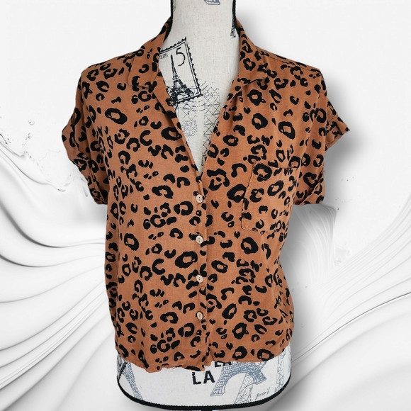 Kaii Los Angeles Top Size Medium | Poshmark