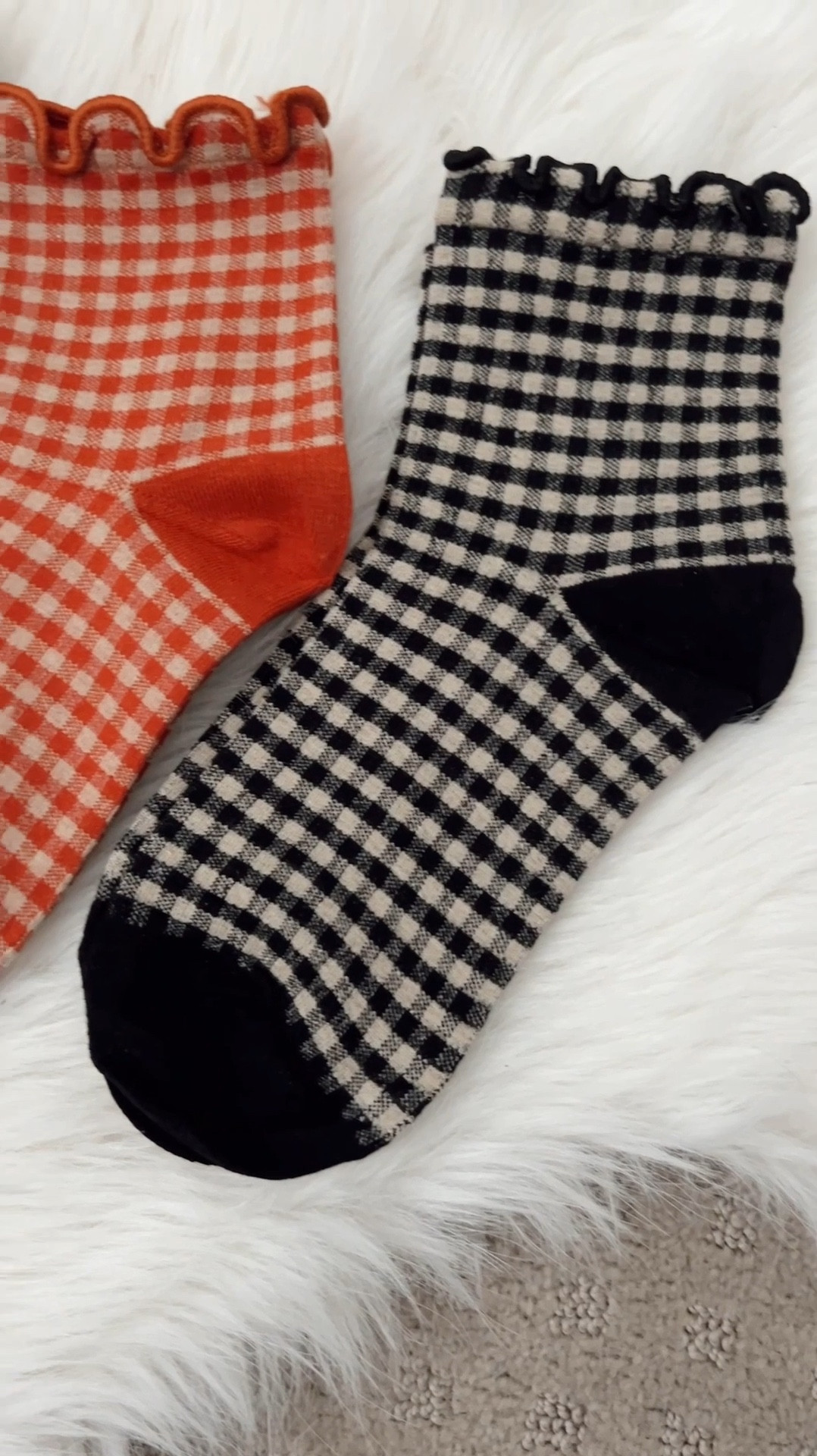 Ruffle socks are on trend & these ones are sooo good to pair with sneakers, boots , Uggs and more! 

#LTKShoeCrush #LTKStyleTip