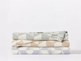 Pismo Organic Blanket | Coyuchi Inc.