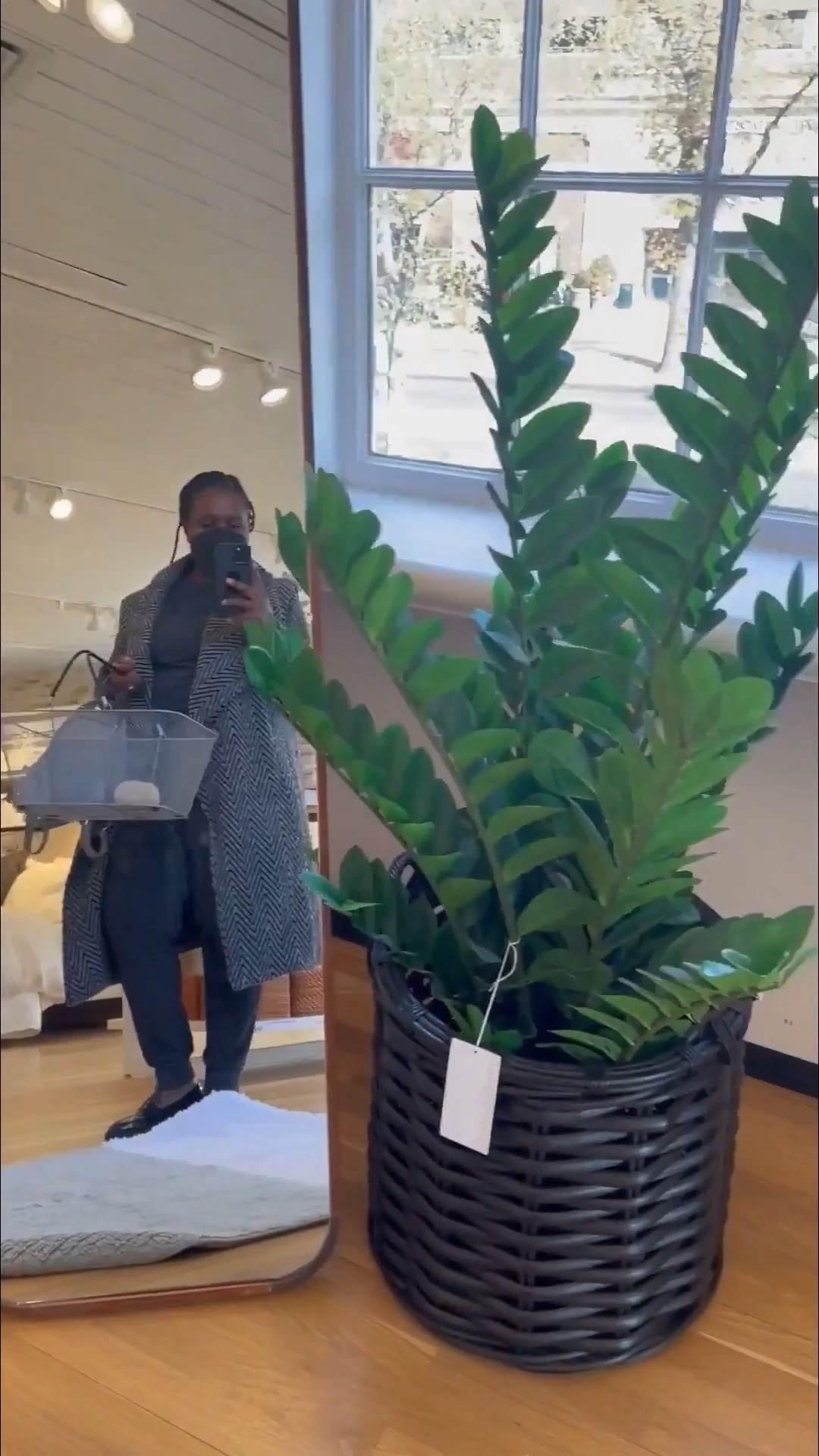 Secretsofyve: Come shopping with me @crate&barrel for home, bathroom essentials & self-care products. Home gift 🎁 ideas.
#Secretsofyve #ltkgiftguide
Always humbled & thankful to have you here.. 
CEO: PATESI Global & PATESIfoundation.org
 @secretsofyve : where beautiful meets practical, comfy meets style, affordable meets glam with a splash of splurge every now and then. I do LOVE a good sale and combining codes! #ltksalealert #ltku #ltkplussize #ltkmidsize #ltkover40 #ltkpetite #ltktall #ltkvlog #ltktravel #ltkselfcare #ltkmens #ltkstorytime #ltkmorningroutine
#ltkdayinmylife #ltkmomlife secretsofyve

#LTKSeasonal #LTKHome #LTKBeauty