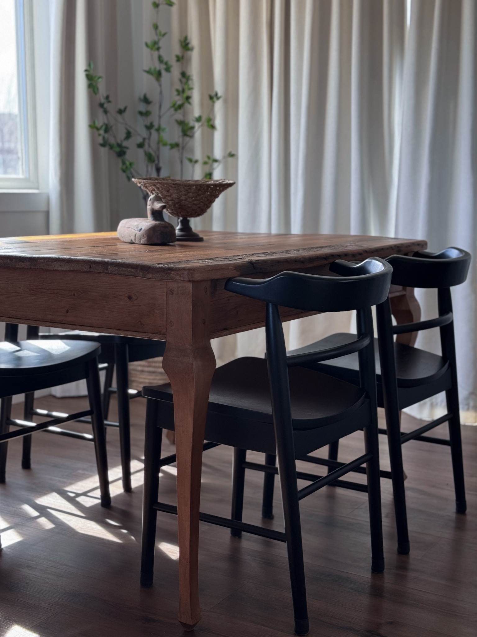 dining room inspo, inspiration, dining chairs, chair, faux tree, curtains, blackout curtain

These chairs go in and out of stock constantly! Turn on post notifications 🫶

#LTKSeasonal #LTKSpringSale #LTKhome