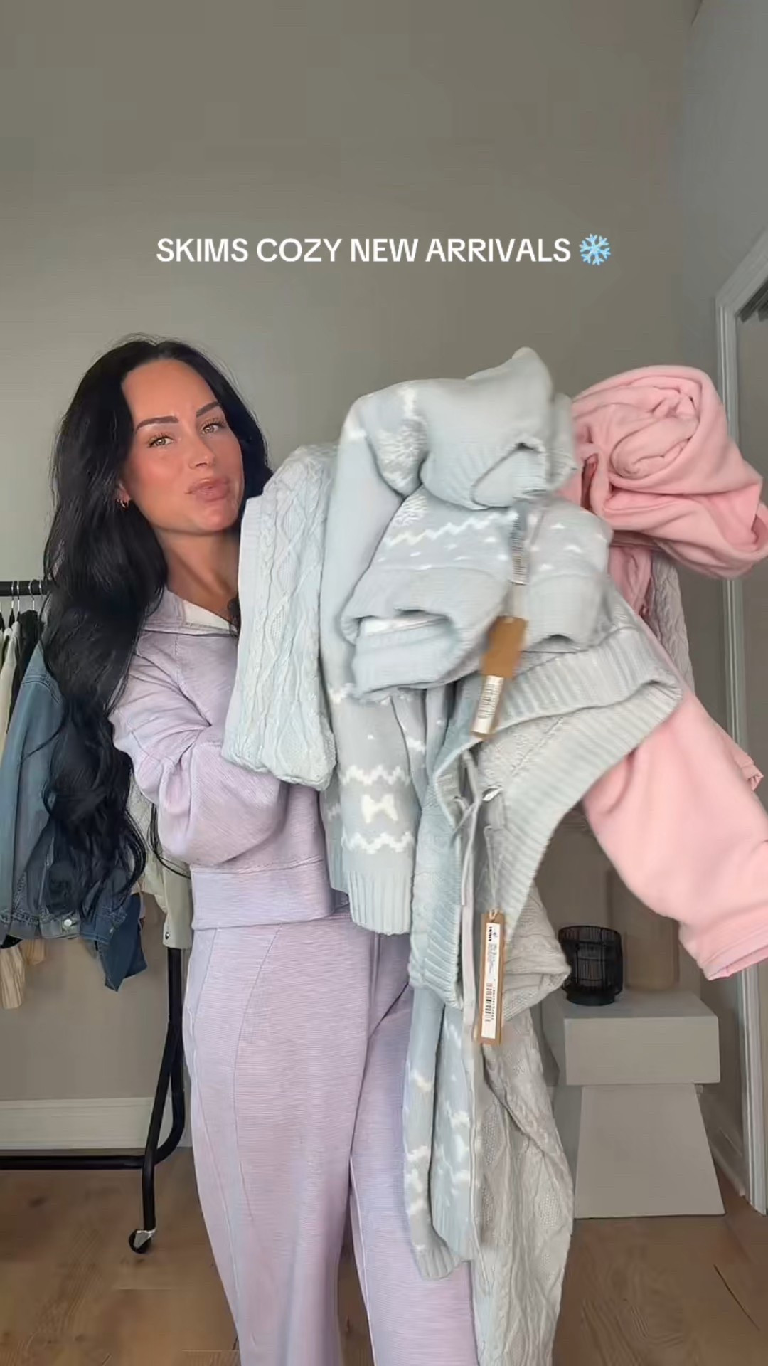 I have not bought from SKIMS in a while, but I could not resist these cozy new sets! I will have them on my LTK 💕

My sizing 5’7, 145lbs, 32dd
I’m wearing size smalls 

#LTKTravel #LTKootd #LTKgrwm