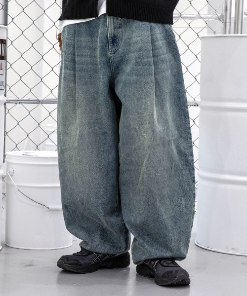 XP172 Big Wide Balloon Denim Pants (BLUE) | Musinsa Global
