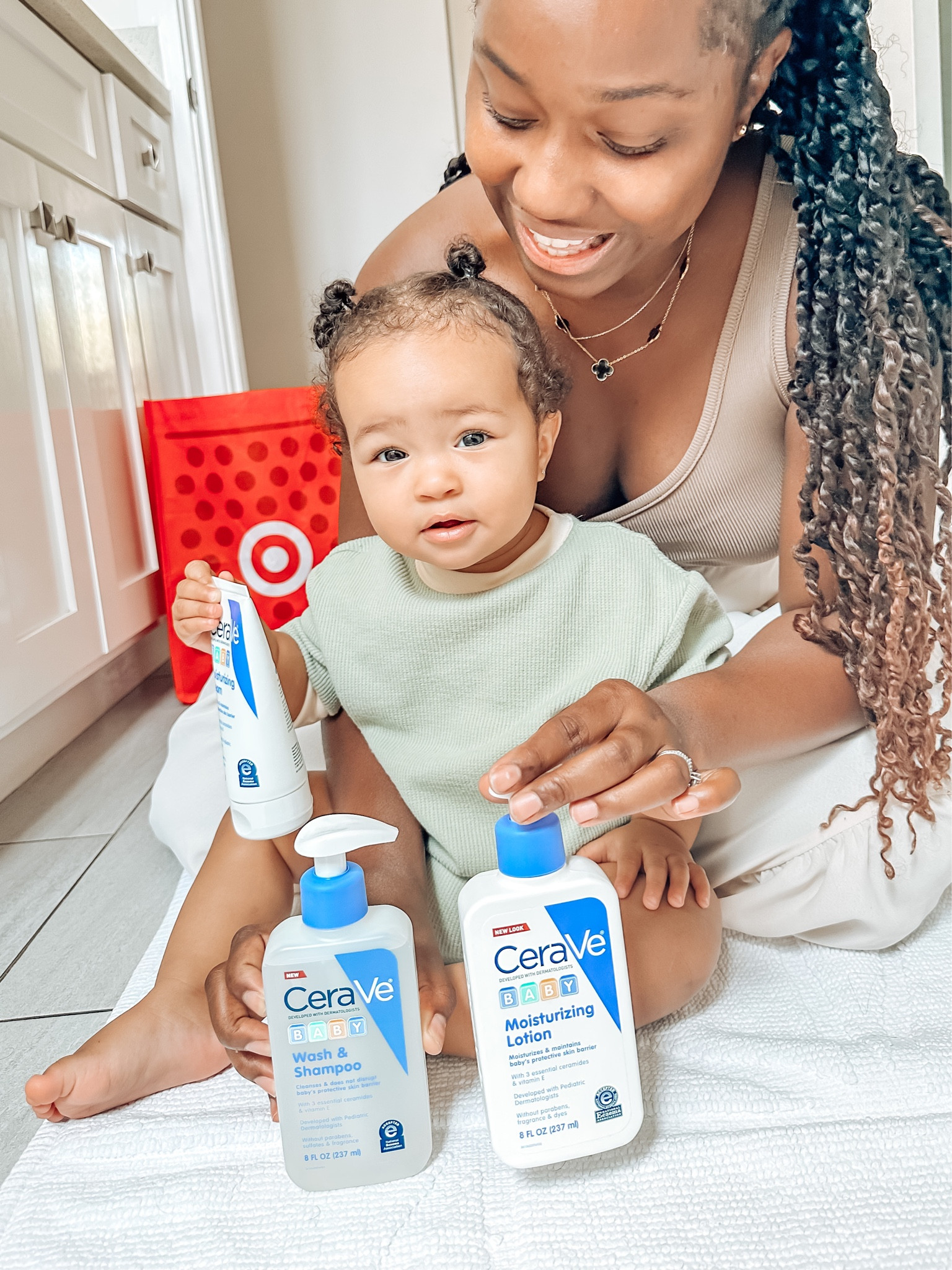 #AD Check out @CeraVe Baby products at a @Target near you! Developed with pediatric dermatologists, #CeraVeBaby was made to help maintain your baby’s protective skin barrier.  #CeraVePartner #CeraVe #Target #TargetPartner


#LTKbaby #LTKkids #LTKbump