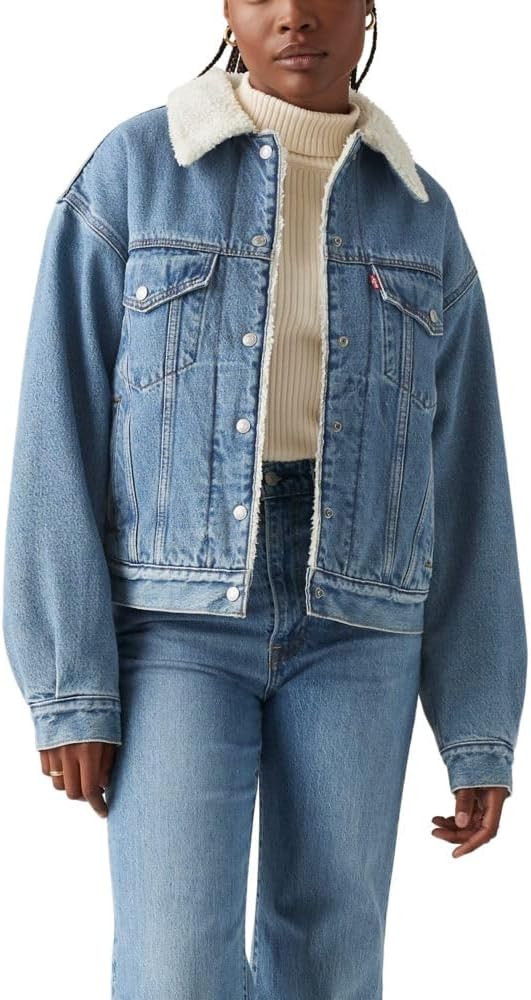 Levi's Womens 90s Sherpa Trucker Jacket (Standard and Plus) | Amazon (US)