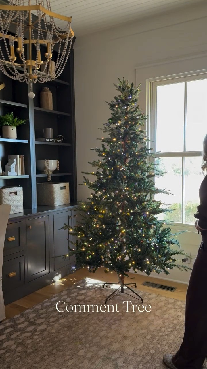 Comment TREE 🎄 or go to link in my bio! This tree comes in 3 sizes and is ON DEAL today! Anyone else suddenly want to put up all their decor? We have a cold + rainy forecast for this week and I can't think of anything better to do! 🤭 
#christmastreeshopping #amazonfinds #farmhousechristmas #sc

#LTKHoliday #LTKSeasonal #LTKHome