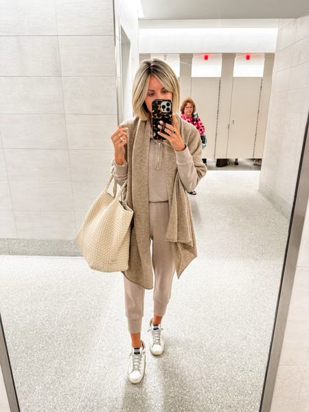 Travel outfit idea! I am wearing an XS in this set! 
 
Loverly Grey, travel outfit

#LTKtravel #LTKSeasonal #LTKstyletip