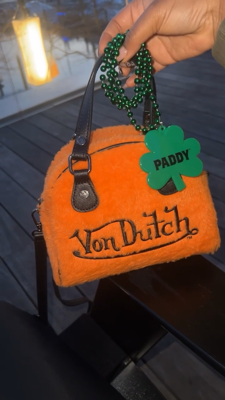 ✨Happy St. Patrick’s Day!☘️🧡🇮🇪✨

#LTKdayinmylife #LTKootd #LTKFestival