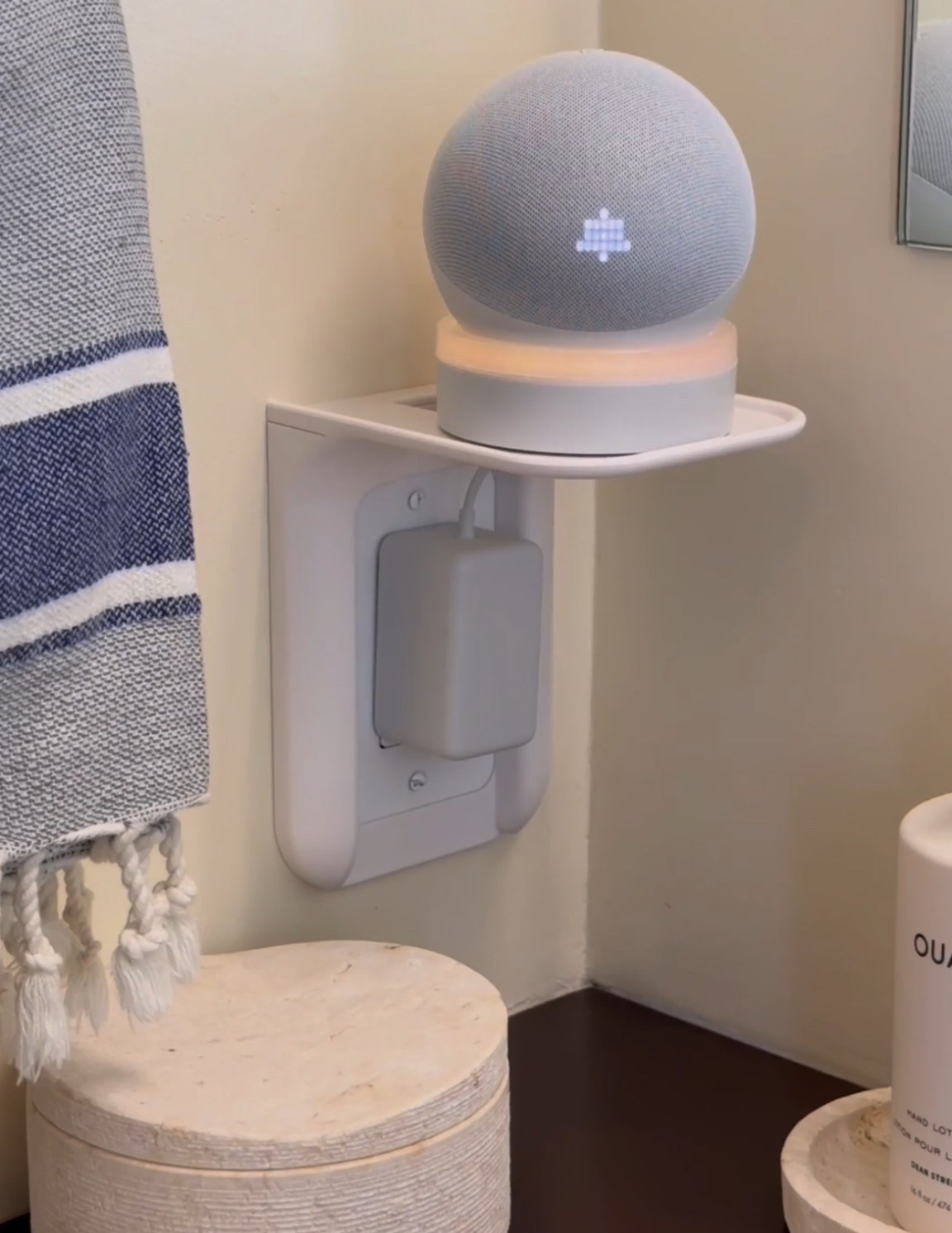 Scroll to shop!! Follow for more!!! Xo! ✨

#LTKHome #LTKFindsUnder50 #LTKGiftGuide