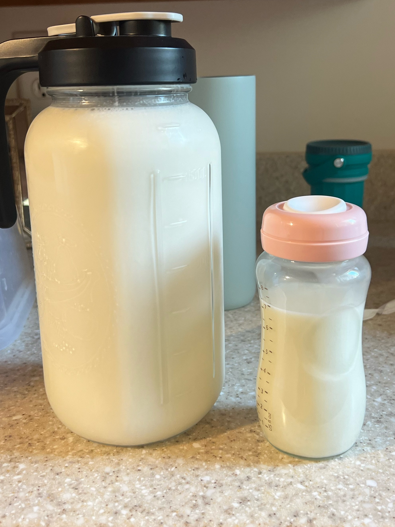 Happy Wednesday mama!! Let’s talk about boosting milk supply. Here are some quick and effective tips to boost your milk supply:
	1.	Nurse or Pump Frequently – Breastfeed or pump every 2-3 hours, including at night, to stimulate milk production.
	2.	Ensure a Good Latch – A deep, effective latch helps your baby remove more milk, signaling your body to make more.
	3.	Power Pumping – Try power pumping (10 min on, 10 min off for an hour) to mimic cluster feeding and increase supply.
	4.	Stay Hydrated – Drink plenty of water throughout the day to support milk production.
	5.	Eat Nutrient-Dense Foods – Incorporate lactation-friendly foods like oats, flaxseeds, brewer’s yeast, and almonds.
	6.	Manage Stress & Rest When Possible – Stress and exhaustion can negatively impact supply, so prioritize self-care.
	7.	Skin-to-Skin Contact – Holding your baby skin-to-skin can stimulate milk production and help with let-down.
	8.	Avoid Supplementing Too Early – Exclusive breastfeeding (if possible) helps regulate and maintain supply.
	9.	Check for Any Issues – Conditions like tongue/lip ties, thyroid issues, or hormonal imbalances can affect supply.
	10.	Consider Galactagogues – Some moms find supplements like fennel seed, moringa, or goat’s rue helpful, but always consult with a lactation professional first.
I have linked all my favorite lactation supplements and breastfeeding/pumping tools below! Please talk to your doctor before starting any new supplements. 