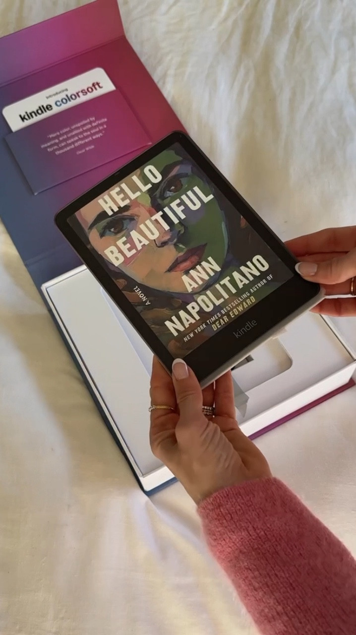 Kindle Colorsoft unboxing!

Kindle color, colorful kindle, kindle, kindle must haves, kindle finds, gift ideas, Christmas gifts, splurgeworthy gift ideas, book lover, book finds, reader, gadgets, tech

#LTKGiftGuide #LTKHome #LTKWatchNow