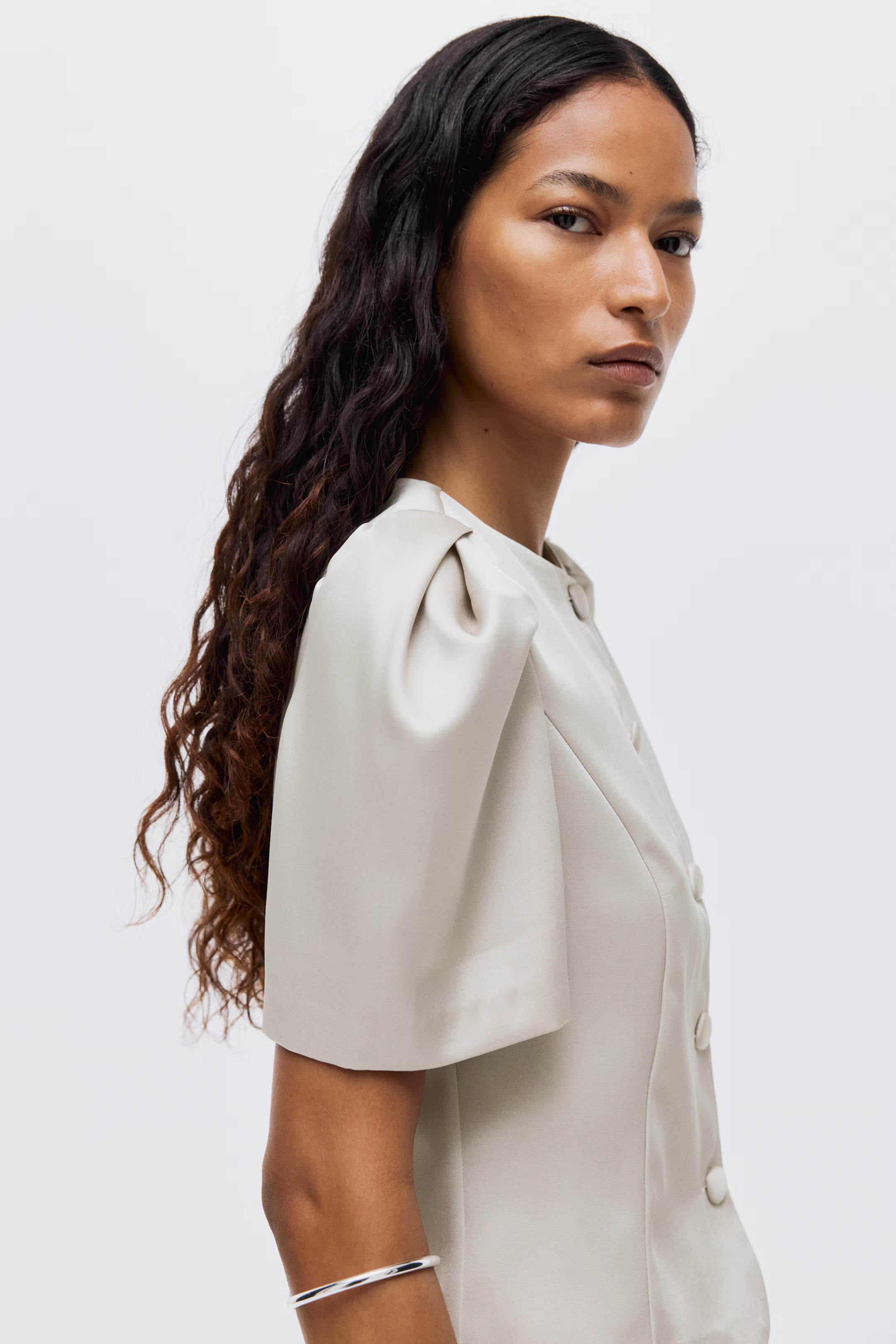 Puff-sleeved blouse | H&M (UK, MY, IN, SG, PH, TW, HK)