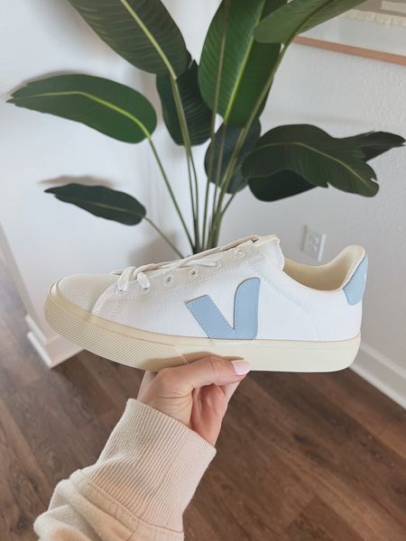 Canvas Campo Vejas in steel.  Fully stocked!  

Work sneakers, Veja, campo, tennis shoes, white sneakers, blue sneakers, casual sneaker, Shopbop 

#LTKFind #LTKkids #LTKshoecrush