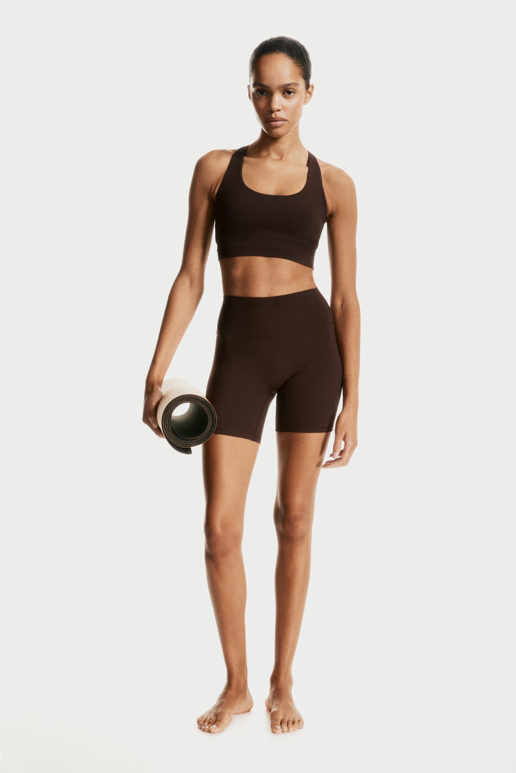 Medium Support Sports bra with SoftMove™ | H&M (UK, MY, IN, SG, PH, TW, HK)