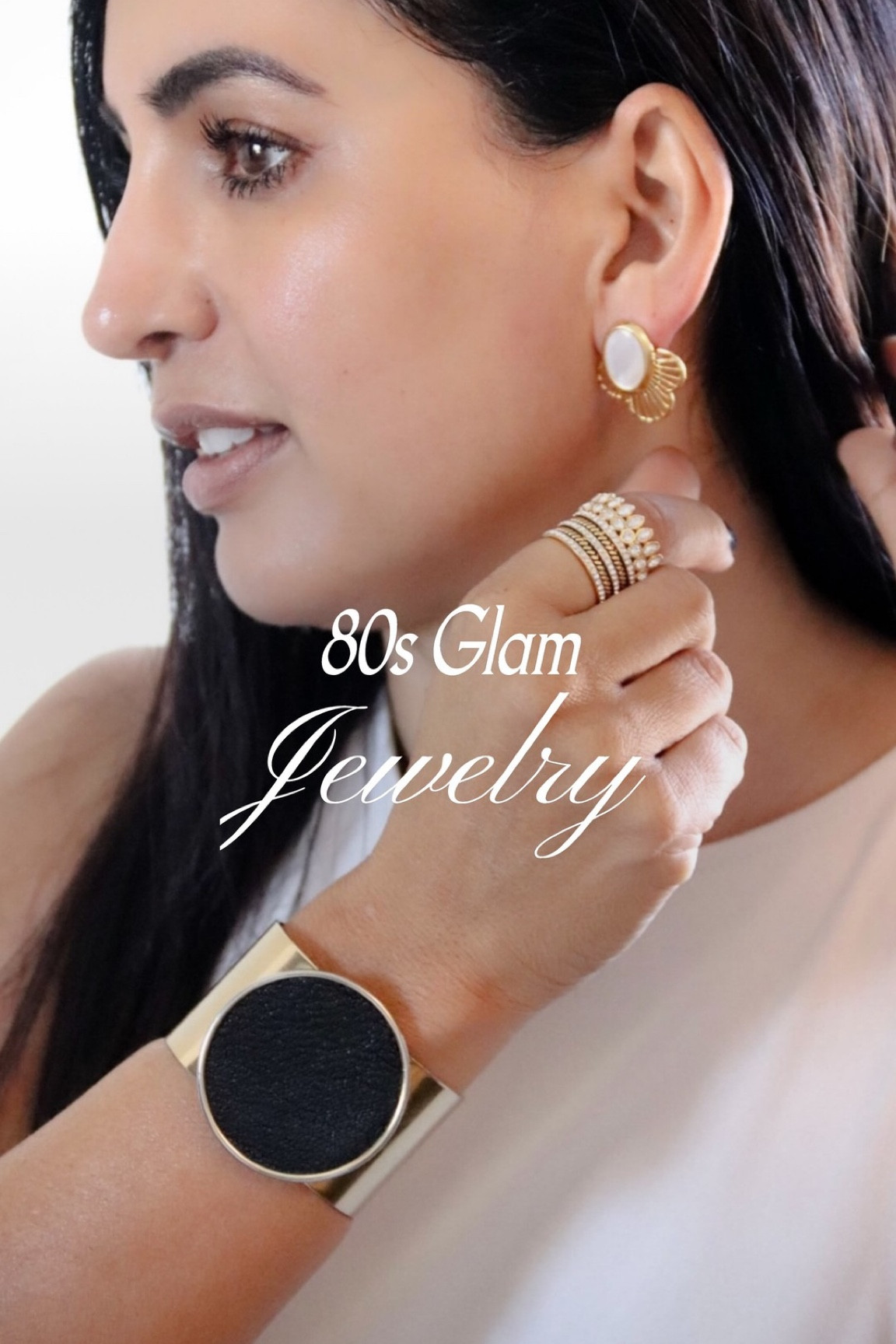 You’ll be seeing big glam 80s-style jewelry ✨ chunky bracelets and sculptural earrings ✨ everywhere this year. Here are some of my favorite pieces to add to your spring capsule. Comment LINK I’ll send shopping links to your inbox #lunchwithagirlfriend 

#Jewelrytrends #spring2025fashion #fashionblogger #oldmoneystyle #bracelets #earrjngs #bangles #cuffs #statementjewelry