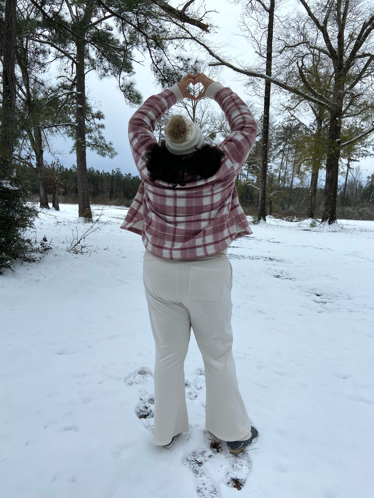 Snow day part 2 

#LTKSeasonal #LTKSaleAlert #LTKStyleTip