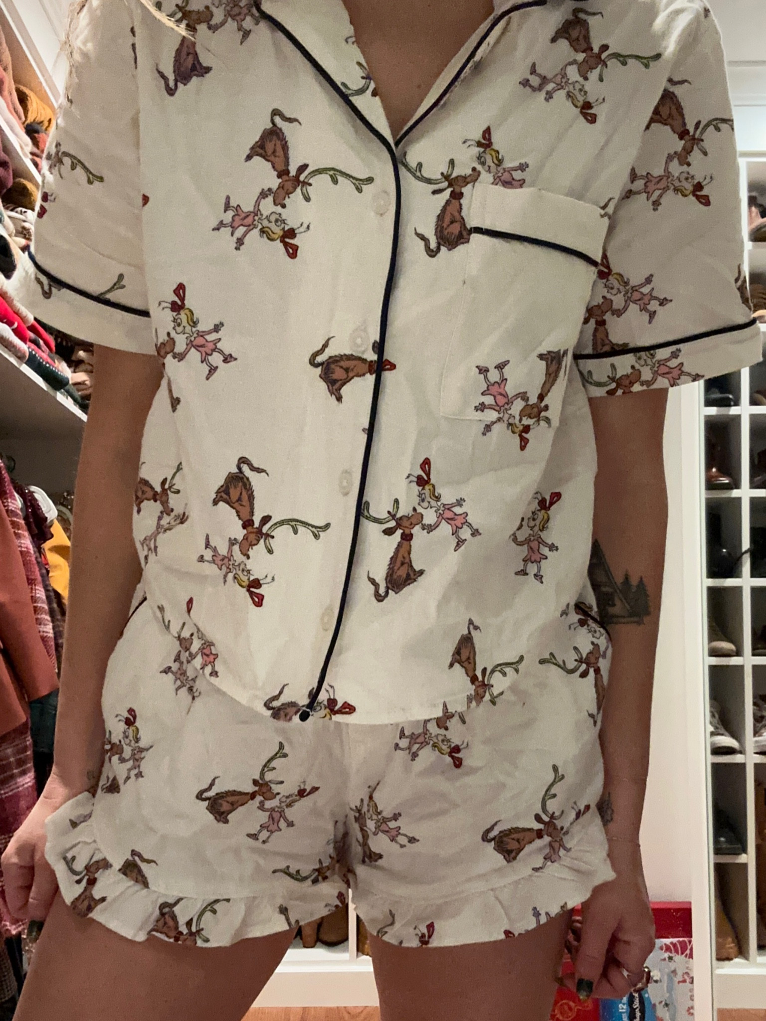 I’ve been wearing the cutest grinch pjs! 

#LTKSeasonal #LTKGiftGuide #LTKHoliday