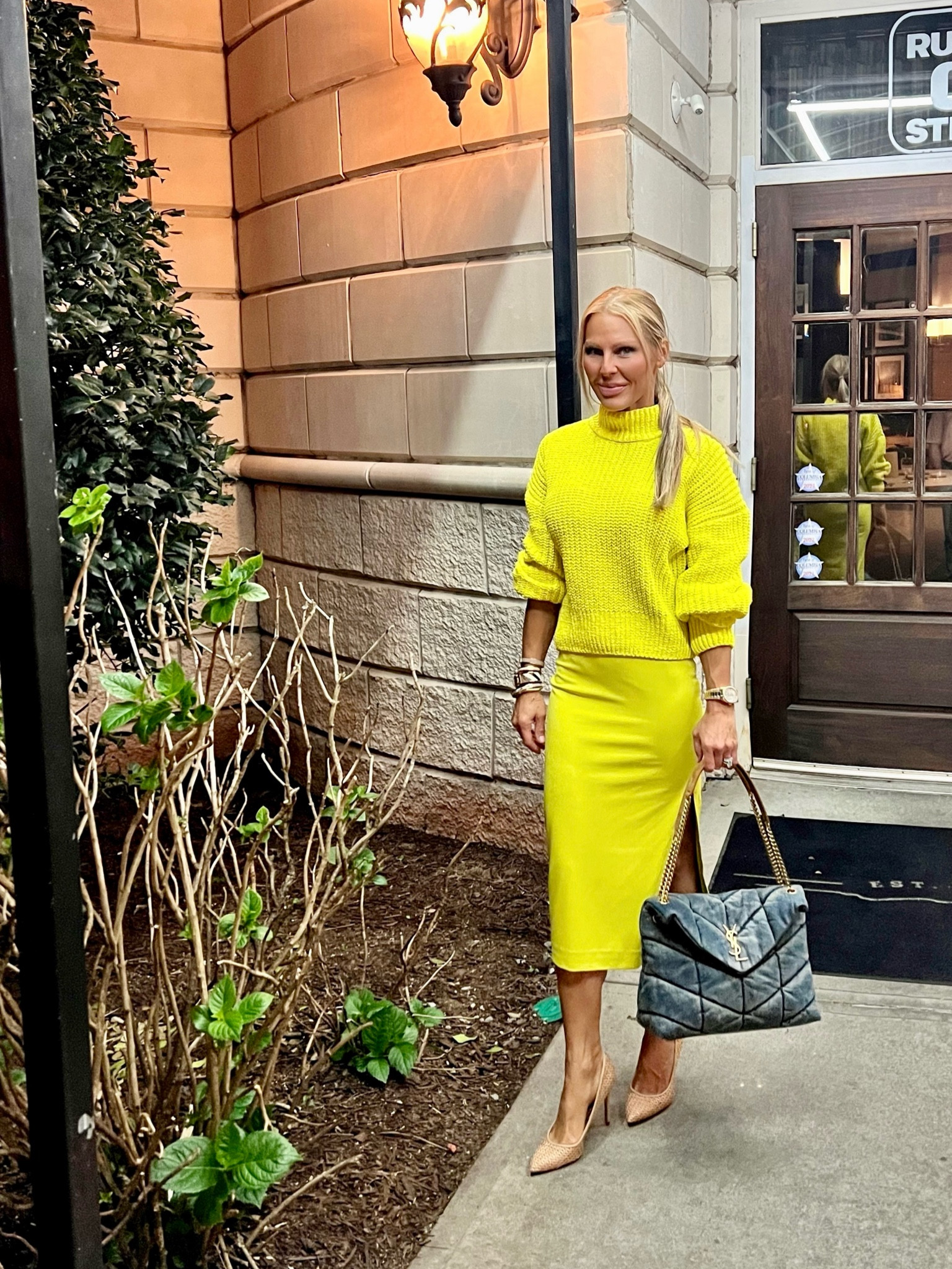 Who else is excited that it’s the weekend? Even better is this bright, bold body on fit that will show off your summer tan & have all eyes on you wherever you’re at! 
#LTKstyletip #LTKitbag #LTKshoecrush