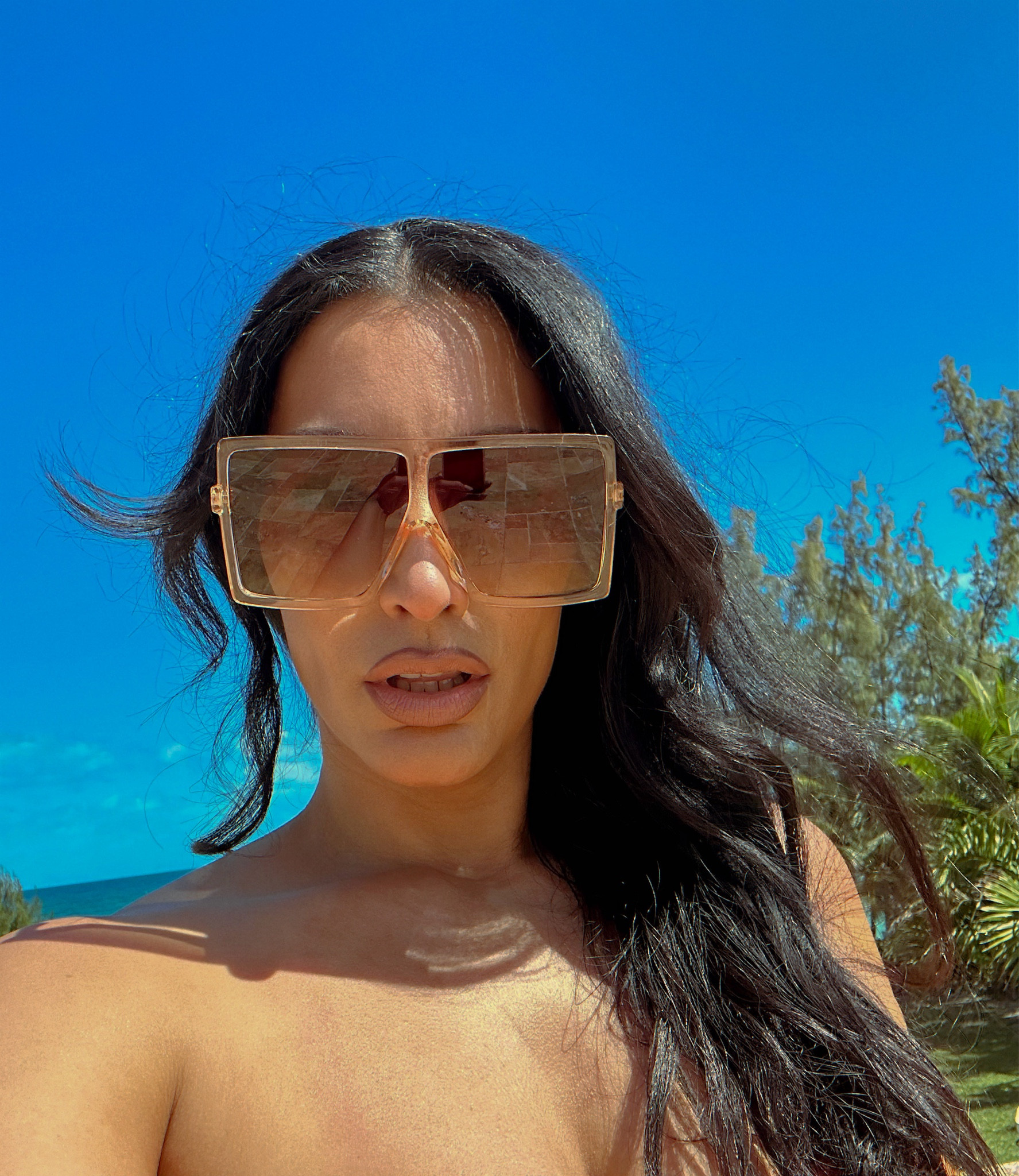 Loving these retro sunnies!!! 

#LTKstyletip #LTKfindsunder50 #LTKFestival