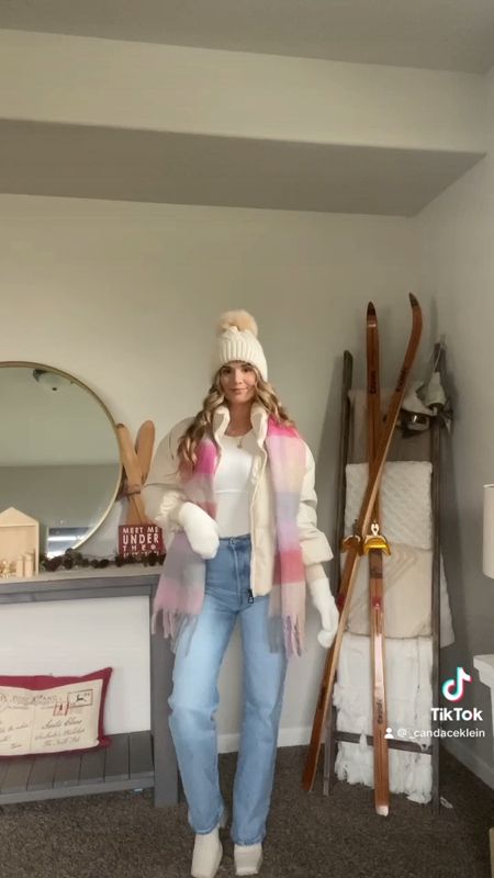Winter Outfit Inspo❄️

Puffer jacket, Levi’s, plaid scarf 

#LTKSeasonal