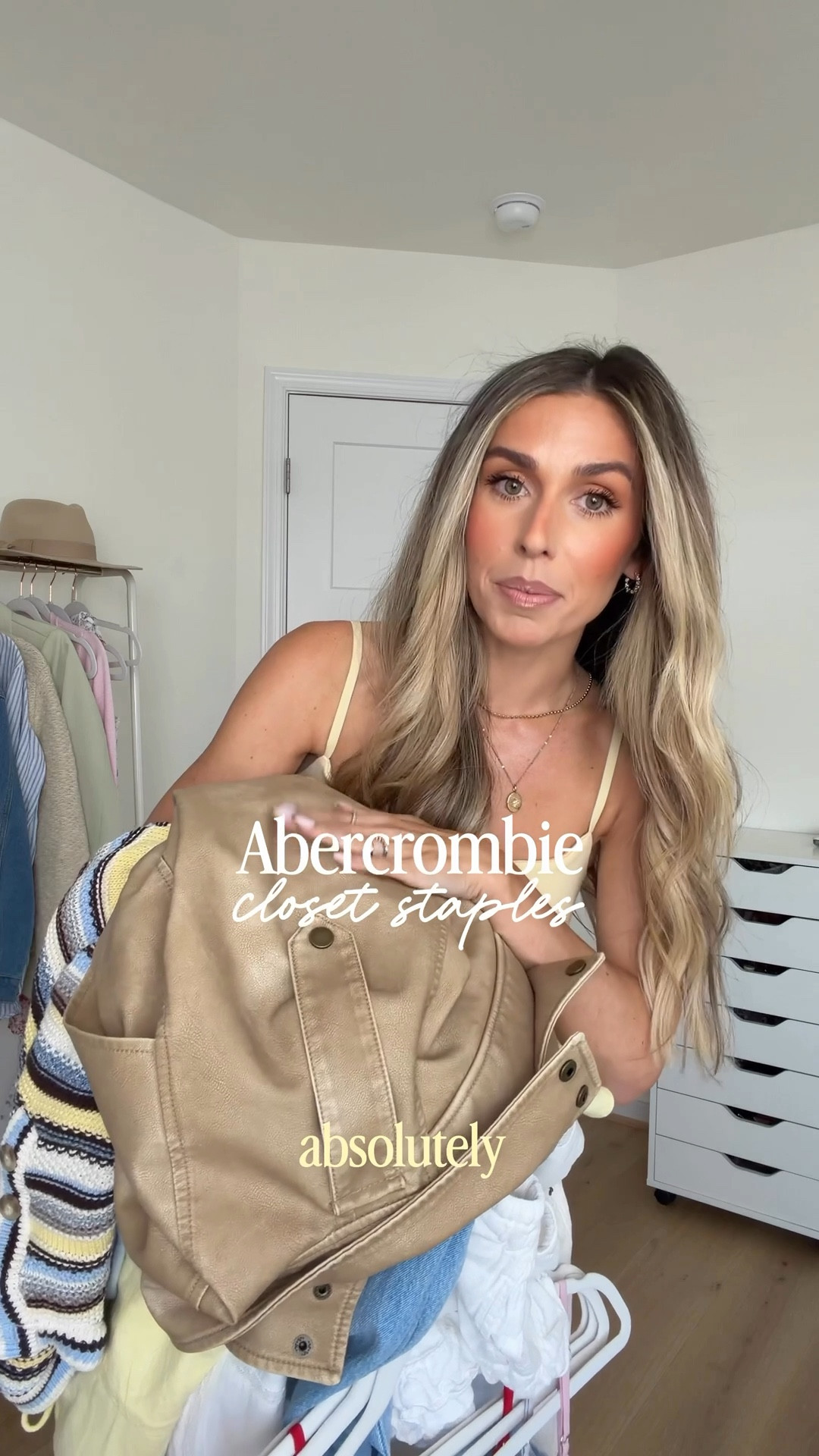 Abercrombie Closet STAPLES I love, have worn on repeat & would absolutely buy again!! I’m 5’2 and typically a xs and 24 short in jeans! 

Abercrombie 
Abercrombie Jeans
Abercrombie outfits 
Abercrombie basics 
Spring basics
Closet basics
Closet staples 
Spring staples 

#LTKSeasonal #LTKPetite #LTKootd