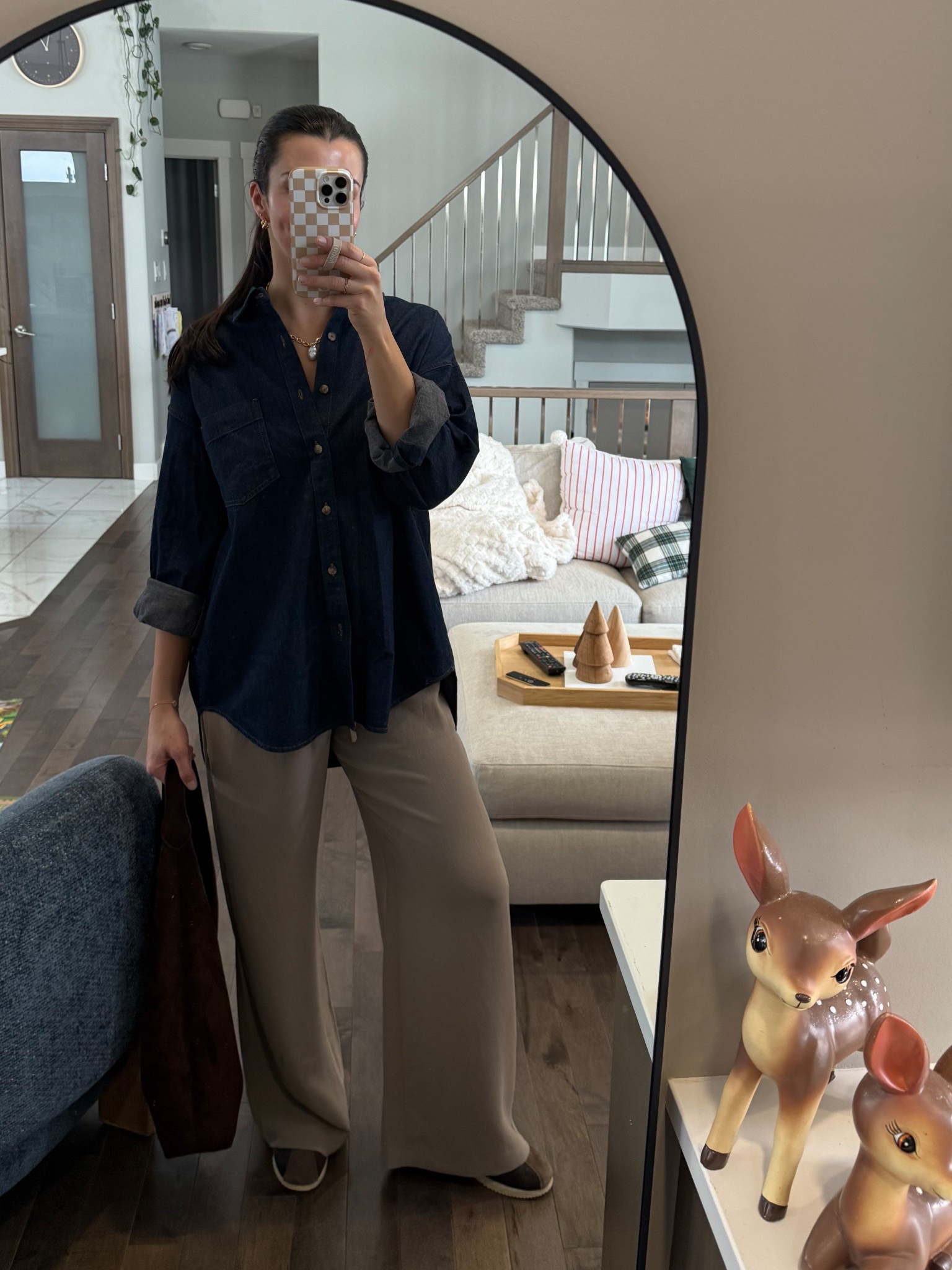 Two of my staple pieces! I wear a medium top and medium pants! On sale! 

#LTKwinter #LTKcanada #LTKsale