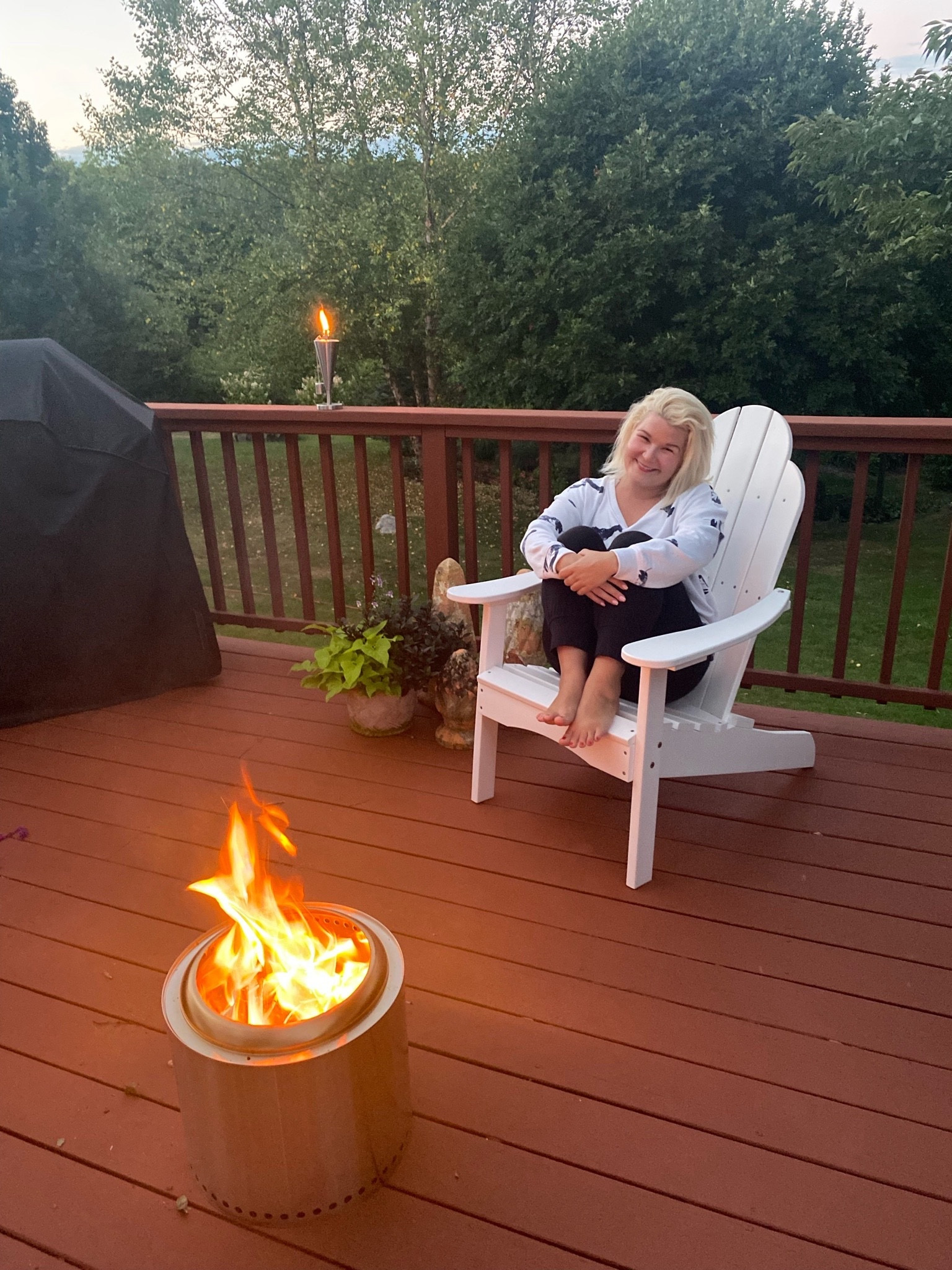This patio/deck safe fire pit has been a hit. You can even roast s’mores in it!

#LTKHome #LTKfoodie #LTKSeasonal
