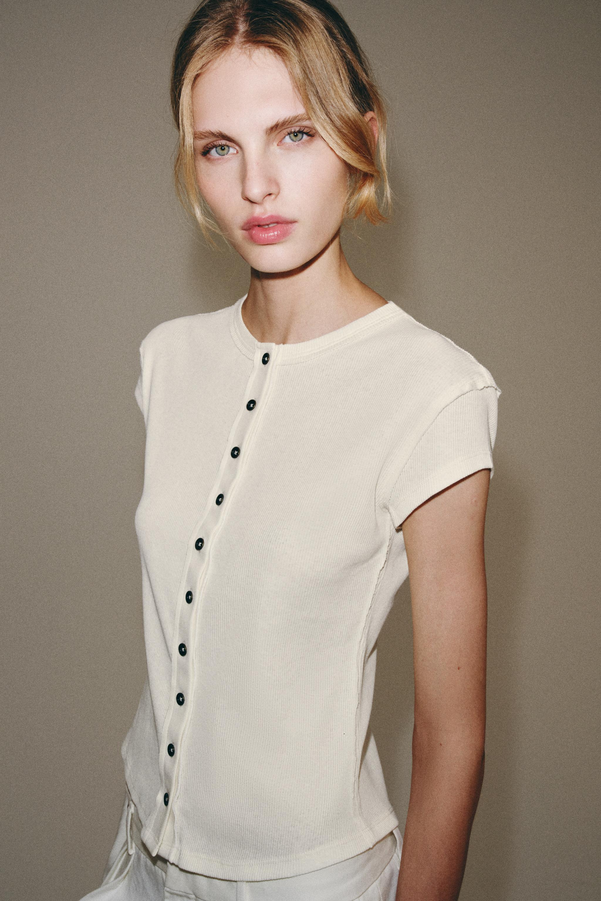 BUTTON PLACKET T-SHIRT | Zara US