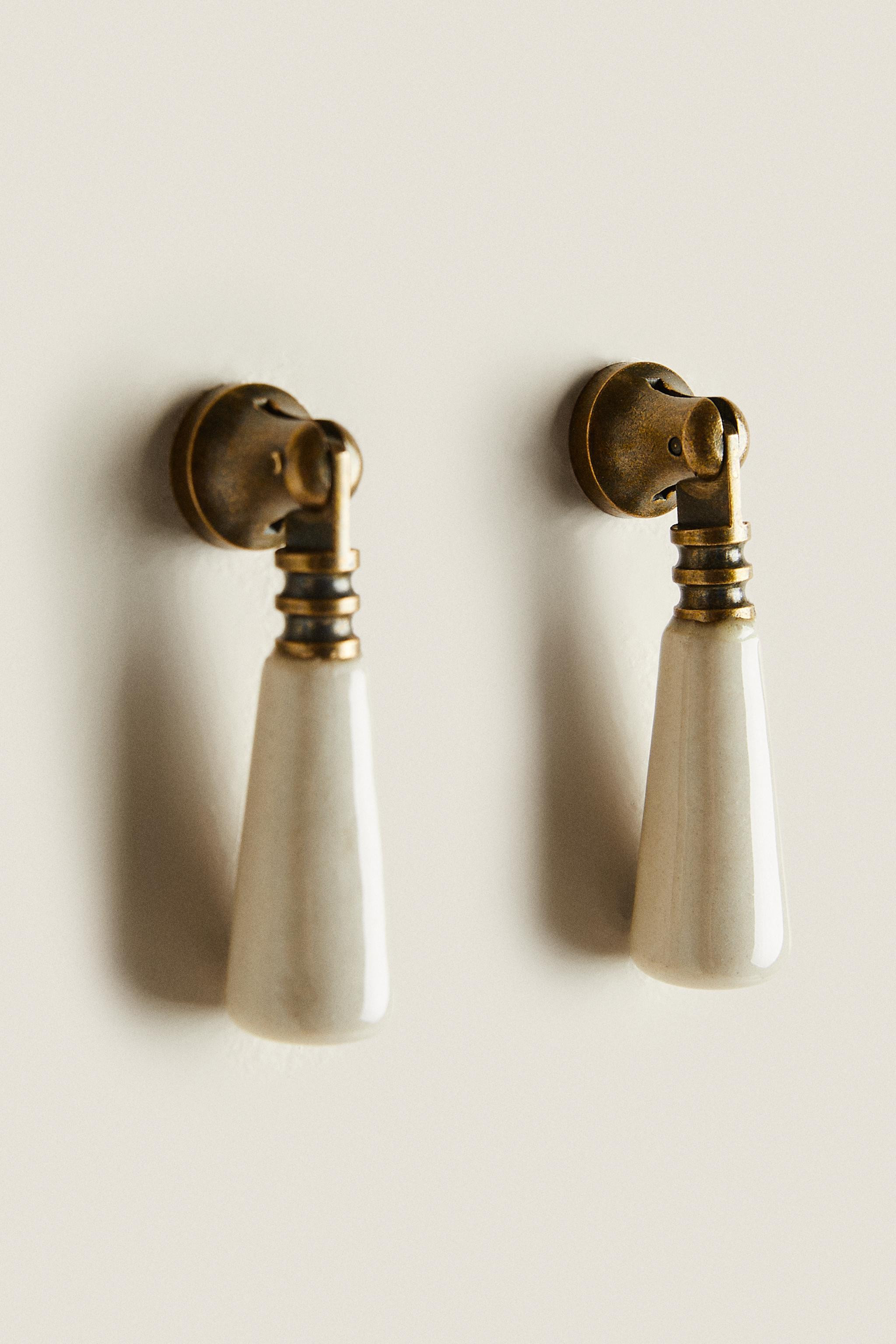 SET OF CERAMIC DROPLET KNOBS (SET OF 2) | Zara US