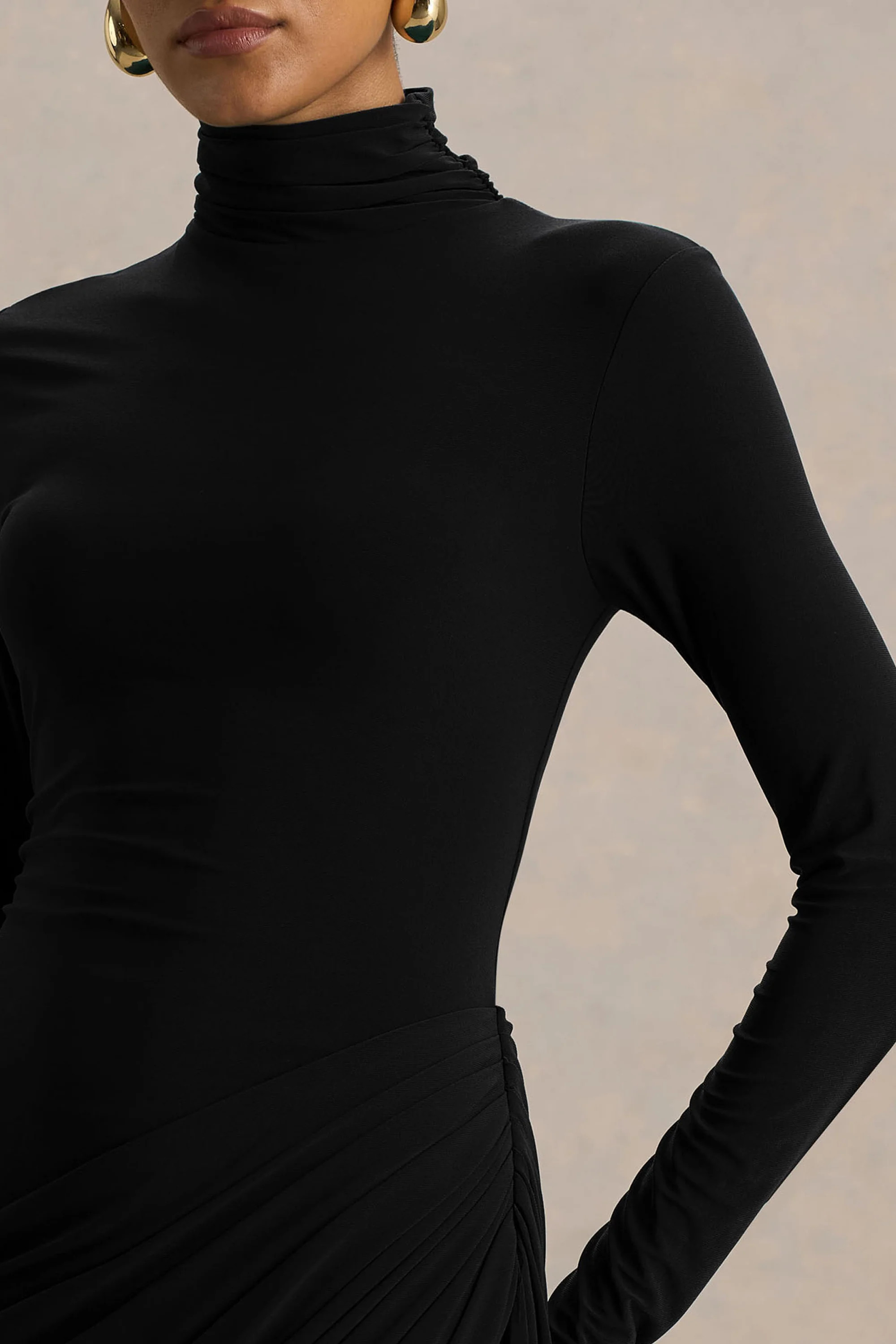 Betsy  Black High-Neck Maxi Dress With Front Split And Ruched Detailing | Club L London