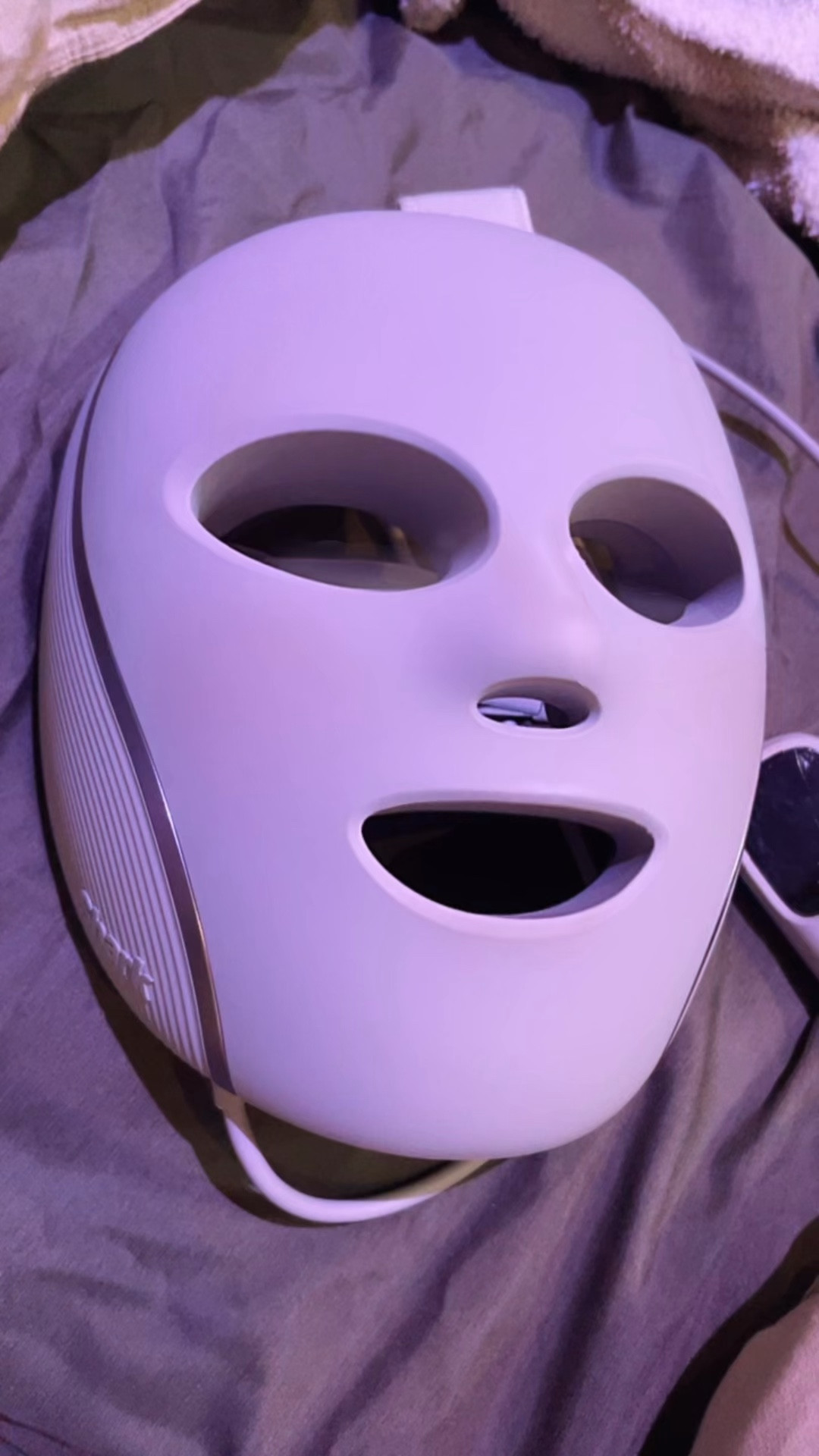 Sometimes it’s just fun to put on to scare my family lol- red light therapy face mask for the win ❤️this one has four different settings 

#LTKmorningroutine #LTKfitnessgoals #LTKdayinmylife