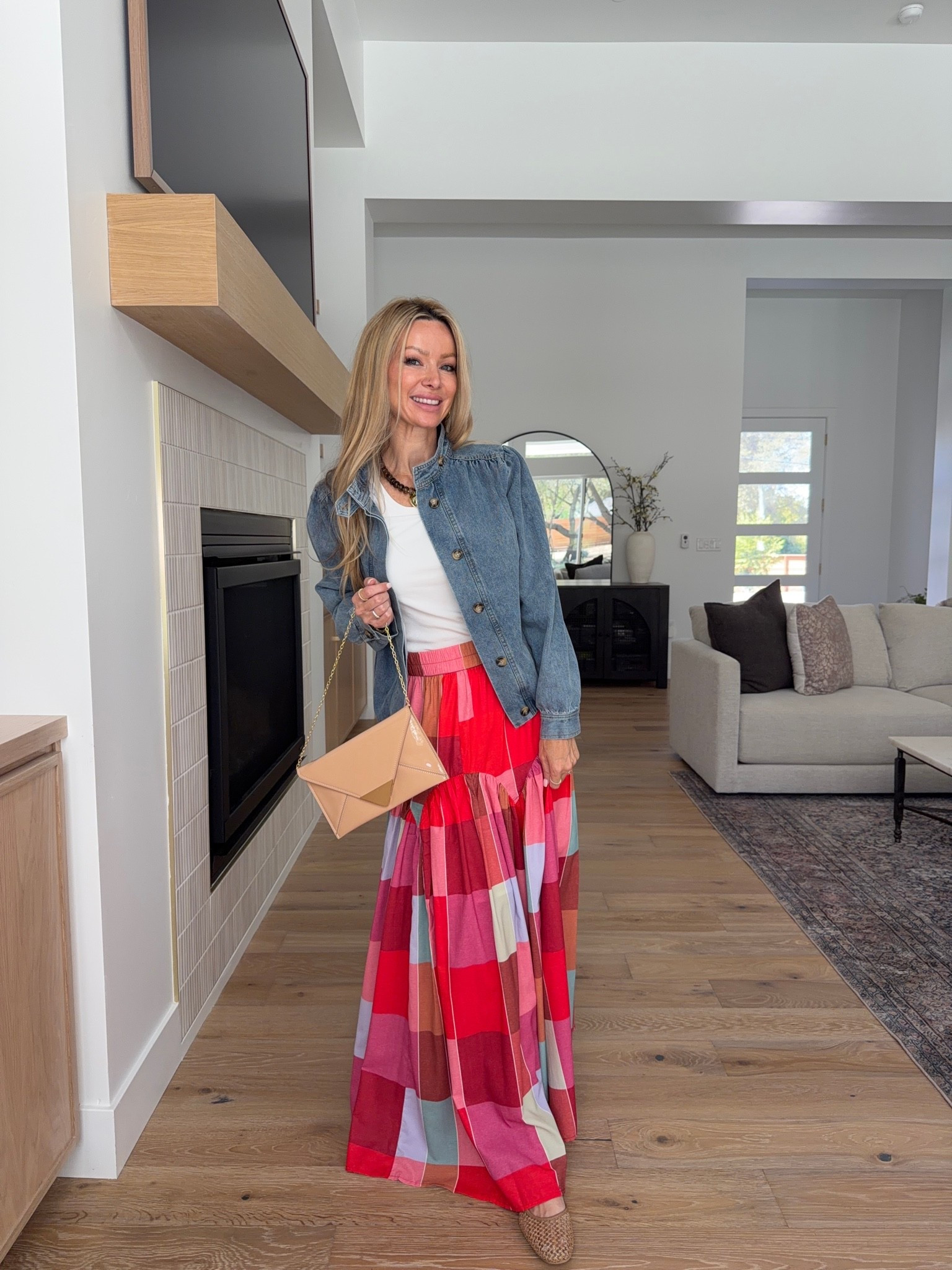 I searched Amazon for HOURS so you don’t have to… and these are the cute outfits I found. 🤎 comment AMAZON and I’ll send you the details 

If you love finding pieces that feel current, easy to style, and actually wearable for real life, these are the kinds of Amazon finds worth saving. I mixed in fun prints, easy layers, denim, neutrals, and pieces you can wear now and keep styling into fall.

Basically, I did the scrolling so you can skip straight to the good stuff. 😂

Which look are you picking first?

#amazonfashion #amazonoutfits #amazonfinds #falloutfits #affordablefashion