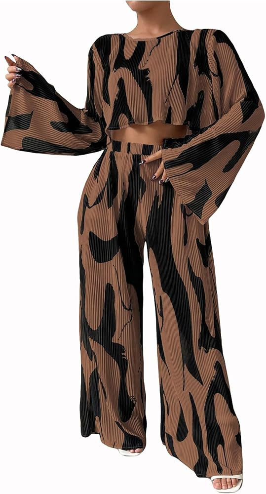 Verdusa Women's 2 Piece Sets Dressy Brunch Outfits Bell Sleeve Pleated Crop Top Pants Business Ca... | Amazon (US)