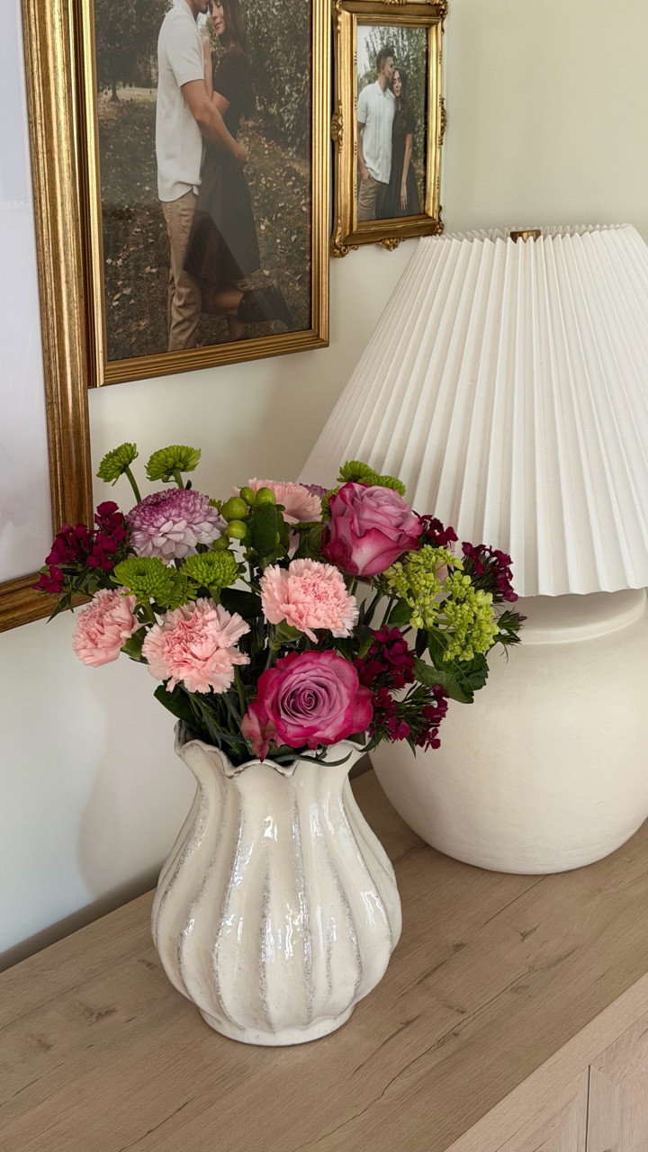 To be loved is to be seen 🥹🤍✨

It’s not about the flowers… It’s the thought that counts 🌷🥹