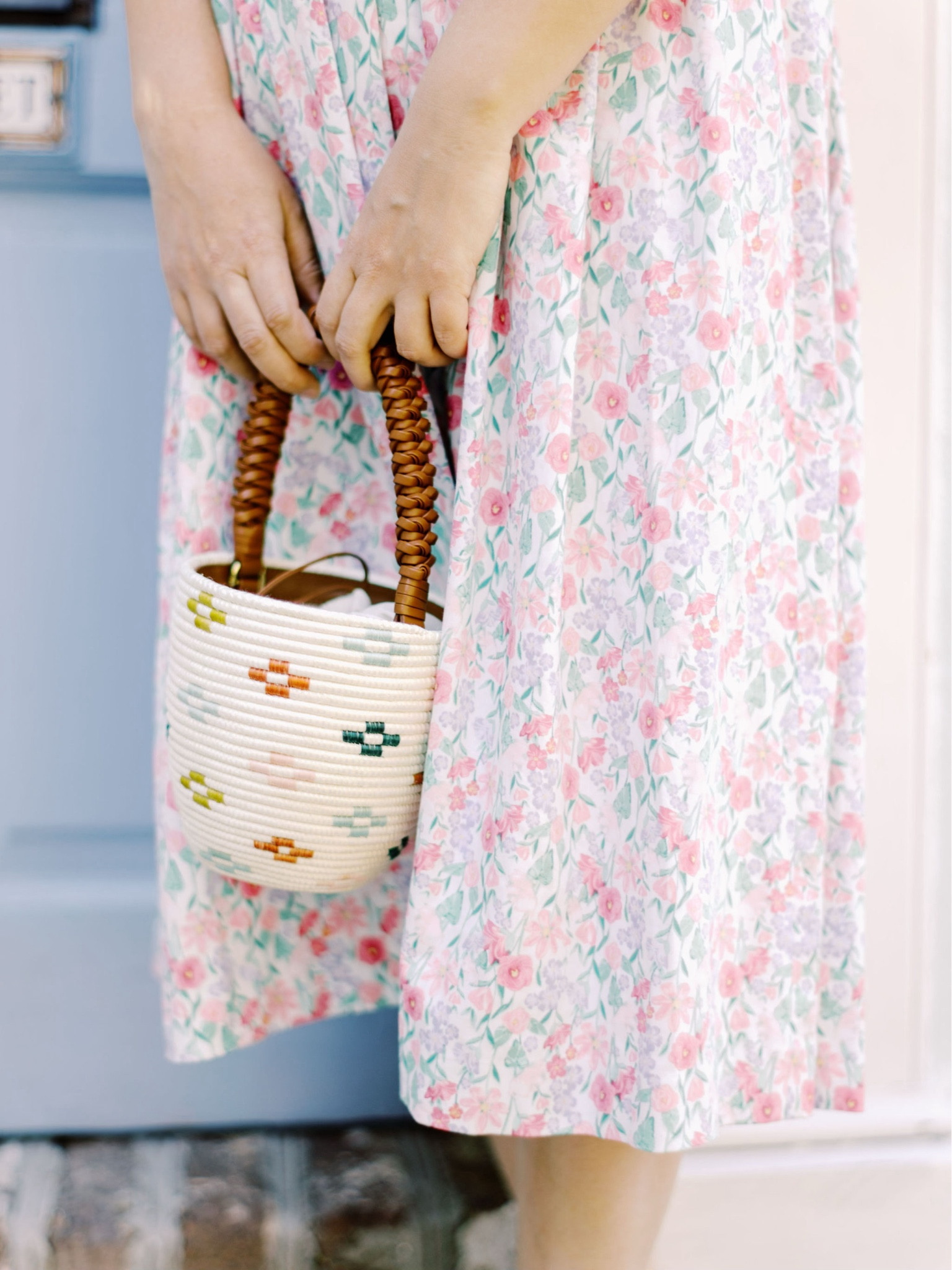 Don’t miss to buy Cesta Collective straw bags at a deep discount. They are handwoven in Rwanda. 