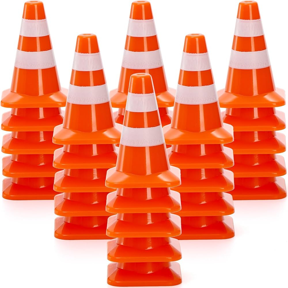 ZEAYEA 30 Pcs Mini Plastic Traffic Cones, 1.4 inch Training Roadblock Cones Traffic Signs, Mini R... | Amazon (US)
