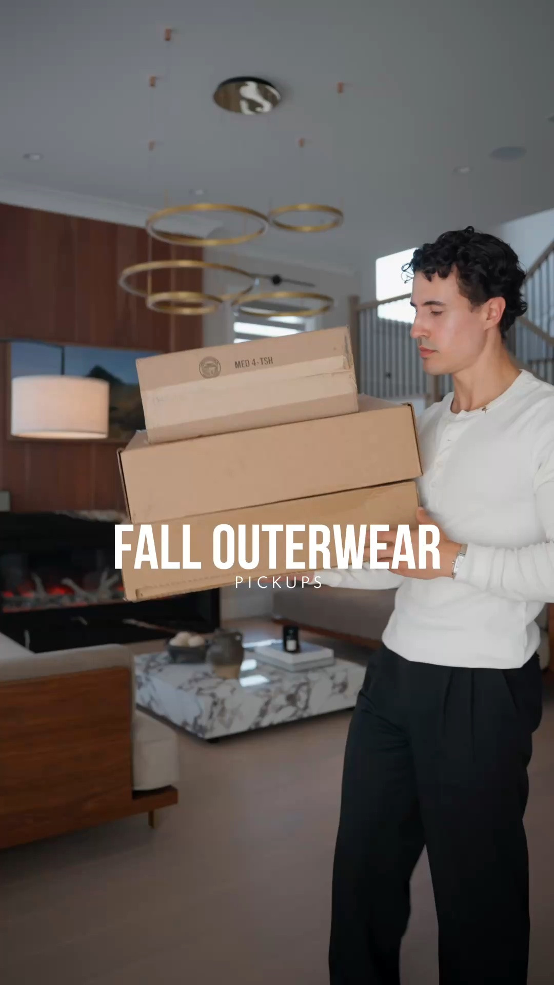 Fall outerwear might be my favourite part of getting dressed this time of year. 

Four pieces I just picked up and will be wearing a lot over the next few months.

I also just put together 12 complete fall outfits at three different budgets — $300, $1,000 and $2,000. The full video is live on my YouTube 🍂

Which of the four are you picking?