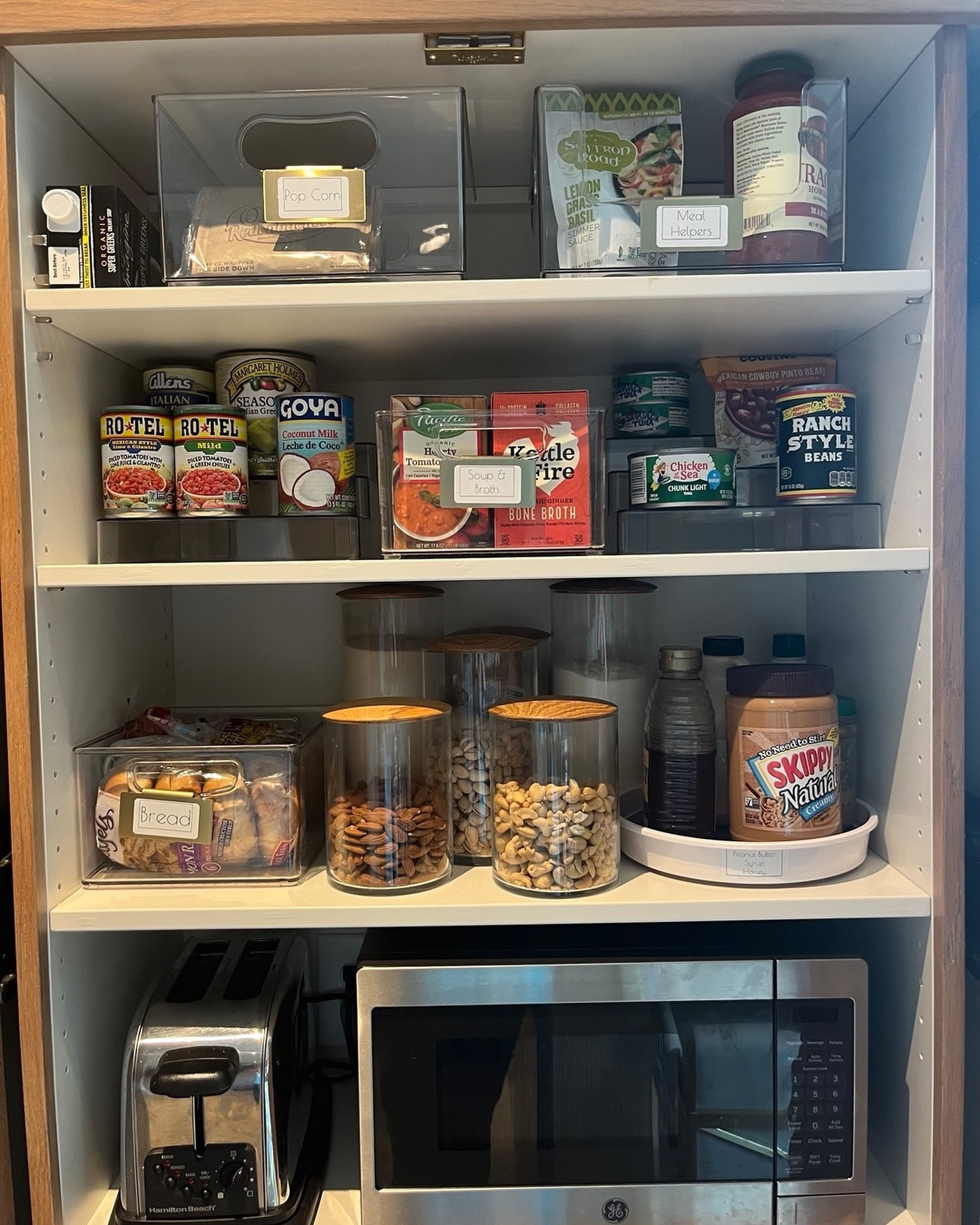 The ladies of @thehomeedit  have a collection at Walmart that I’m obsessed with using in so many places. Here in the pantry they separate and allow items to be seen through the clear acrylic material. 
.
.
.
#savannahorganizer 
#homeorganizer #houseofvon #professionalorganizer #savannah #declutter #professionalorganizing  #organization #organizedlife #closetgoals #ordernotperfection 
#lessismore 
#organizedmove
#loveyourhome