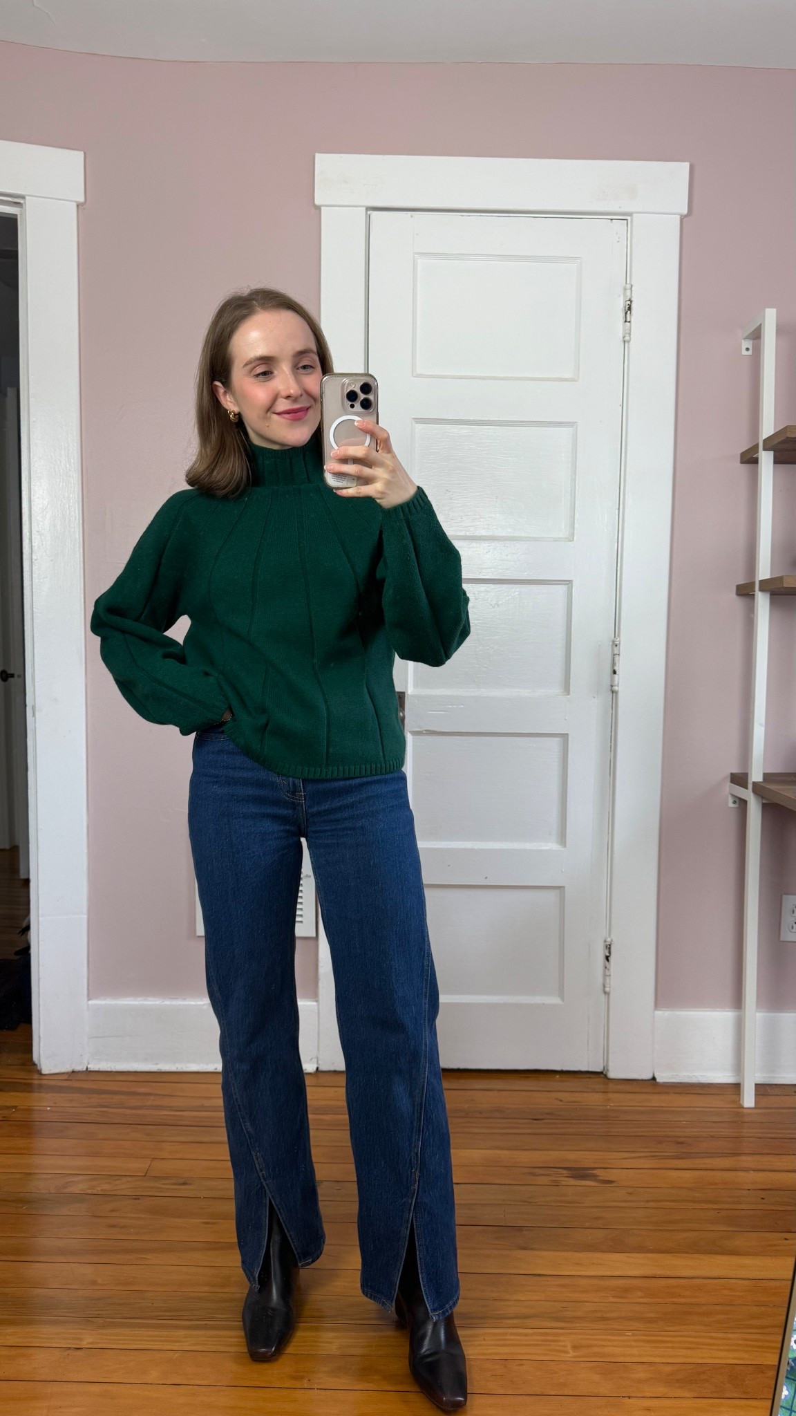 $29 Most worn jeans of the winter! Split hem are the perfect detail to show off your boots
Run tts wearing 25 short 


#LTKSeasonal #LTKPetite #LTKSaleAlert