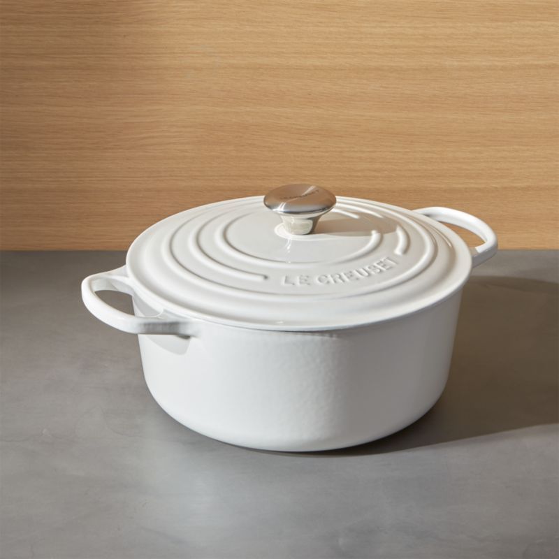 Le Creuset Signature 5.5-Qt. Round White Dutch Oven with Lid + Reviews | Crate and Barrel | Crate & Barrel