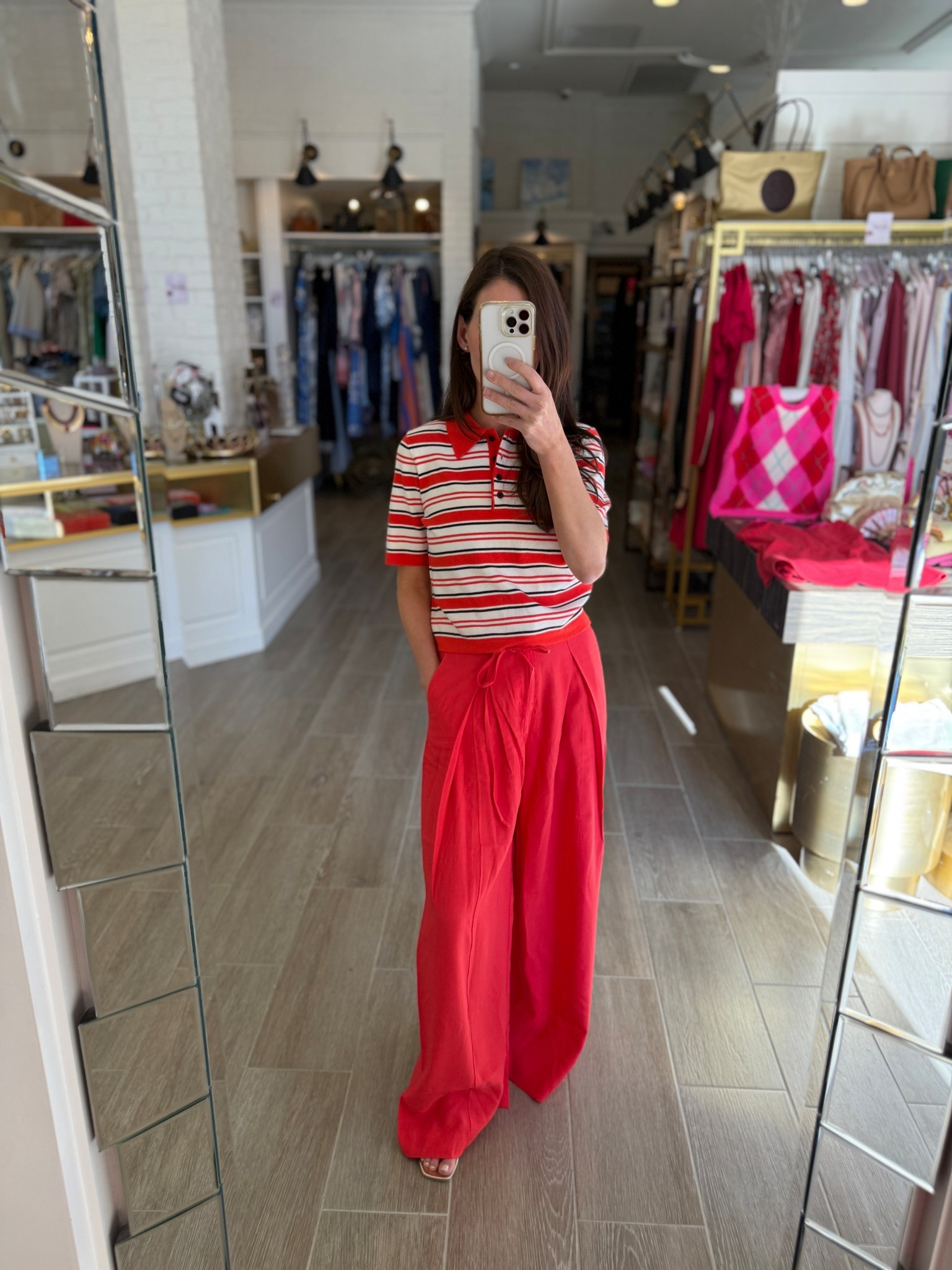 Runs larger - wearing T0 XS 