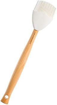 Le Creuset Silicone Craft Series Basting Brush, 10 1/2" x 2 1/8", White | Amazon (US)