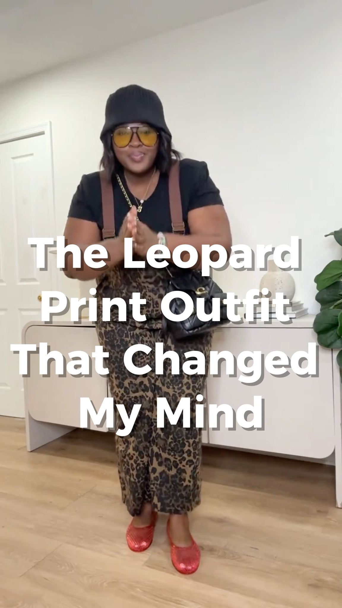 I used to avoid leopard print because I thought it would feel “too much”. And the fit? SO comfortable. Loose, easy, breathable, and flattering without trying too hard.#LeopardPrint #CurvyFashion #PlusSizeStyle #StatementStyle #AmazonFashion #FallOutfitIdeas #EffortlessStyle #FashionInspo #LTKStyle #AnimalPrintFashion

#LTKMidsize #LTKootd #LTKSeasonal